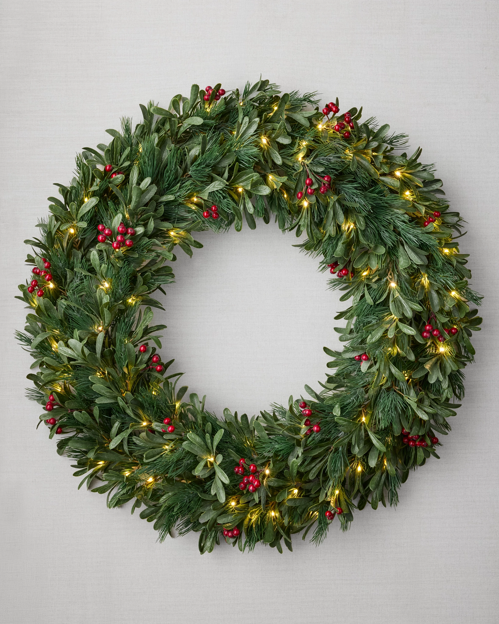 Red Berry Mistletoe Foliage