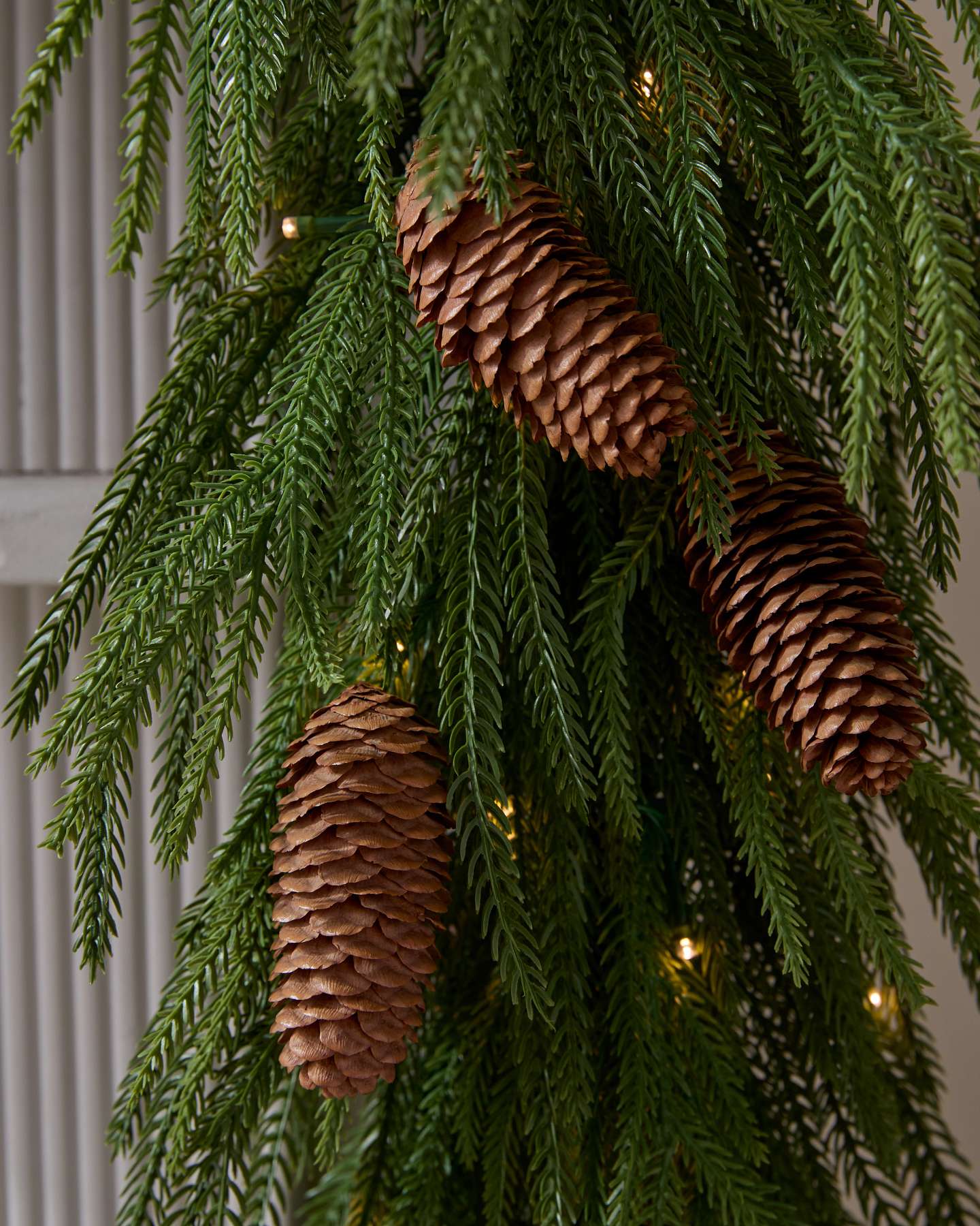 6' Real-Feel® Pinecone Garland
