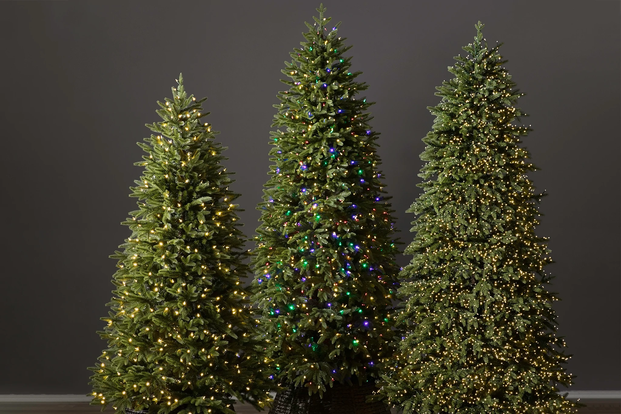 Different types of pre-lit Christmas trees