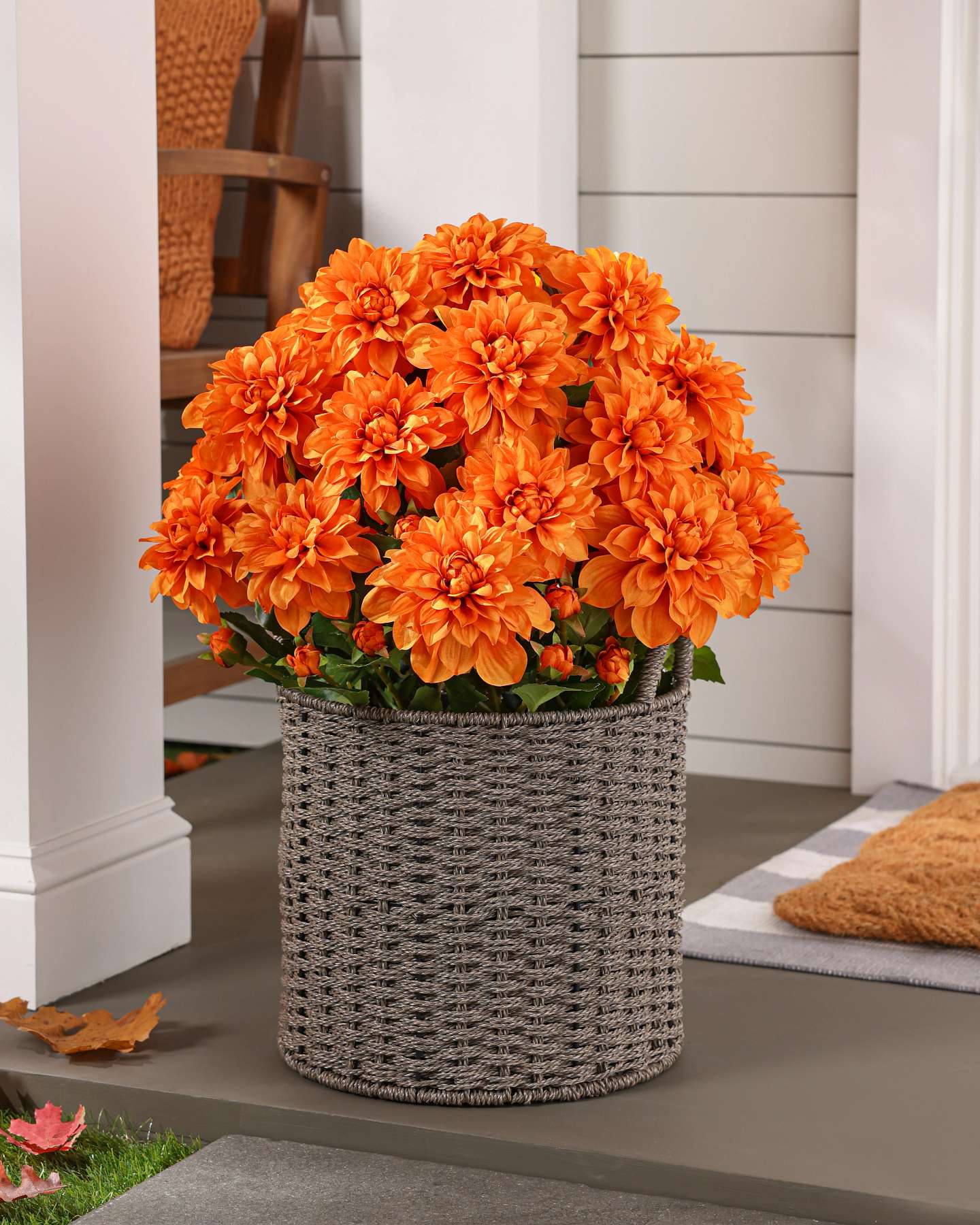 Balsam Hill Outdoor Vibrant Dahlias Artificial Spring Foliage in Decorative Pot