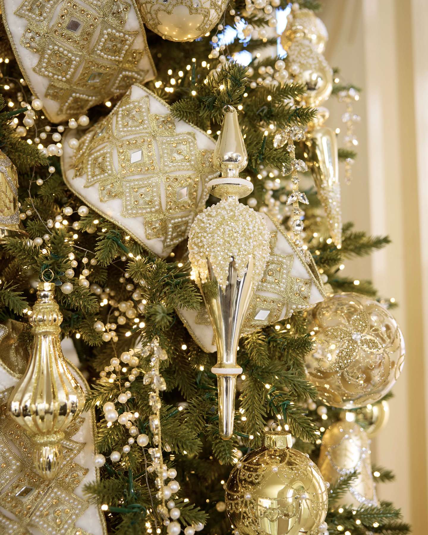 Gilded Glory Beaded Finial Ornament Set