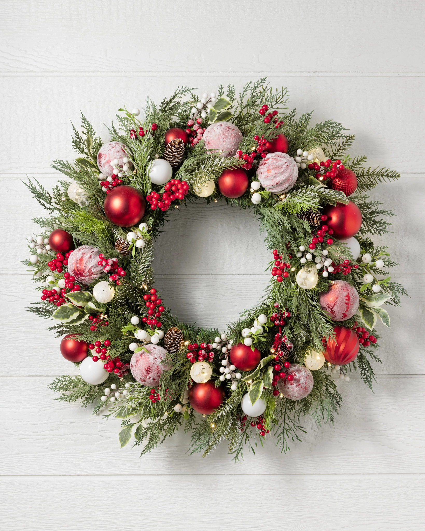 Nordic Decorated Christmas Wreath Nordic Decorated Christmas Wreath