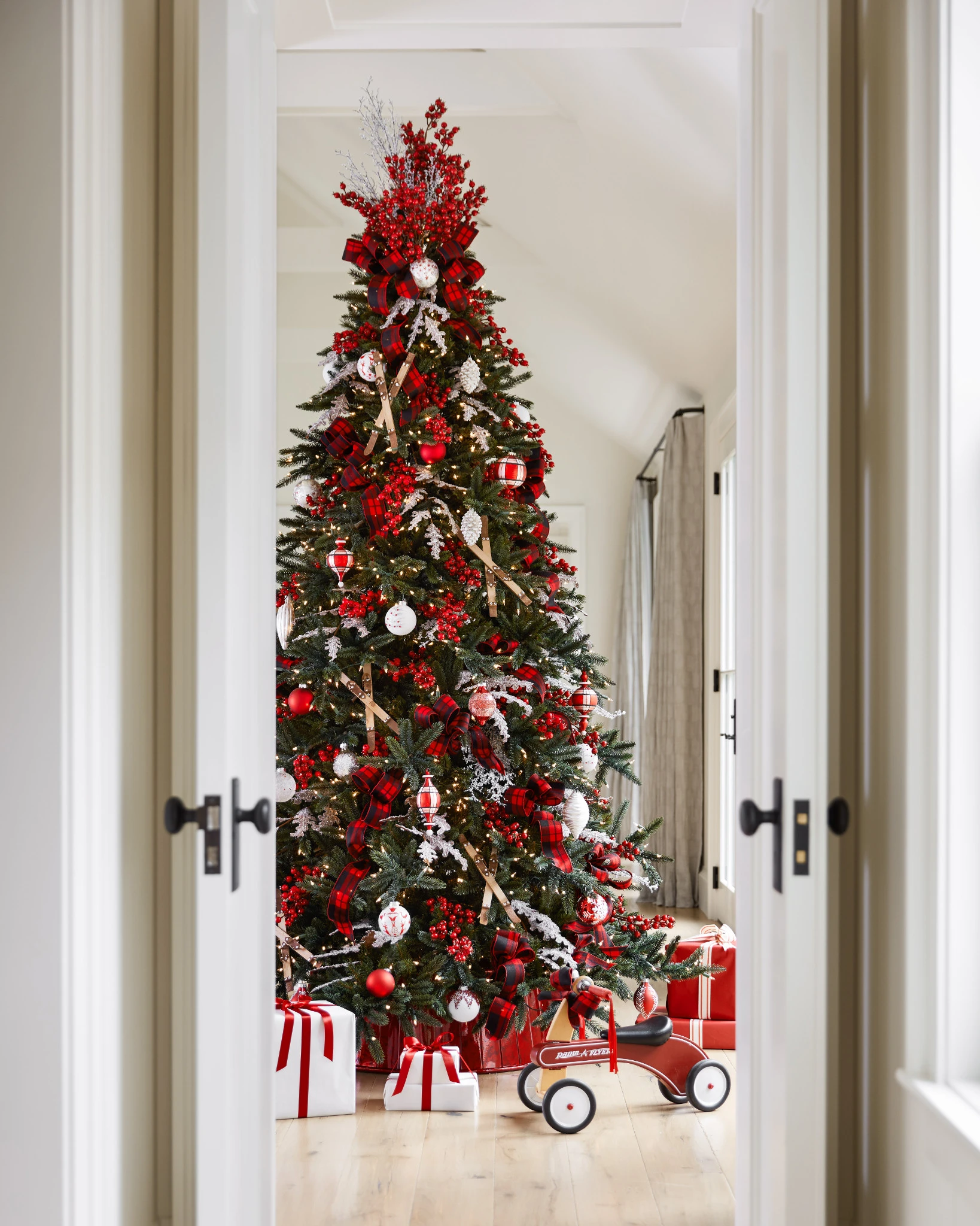 Nordic Frost Ornament Set by Balsam Hill Lifestyle 20