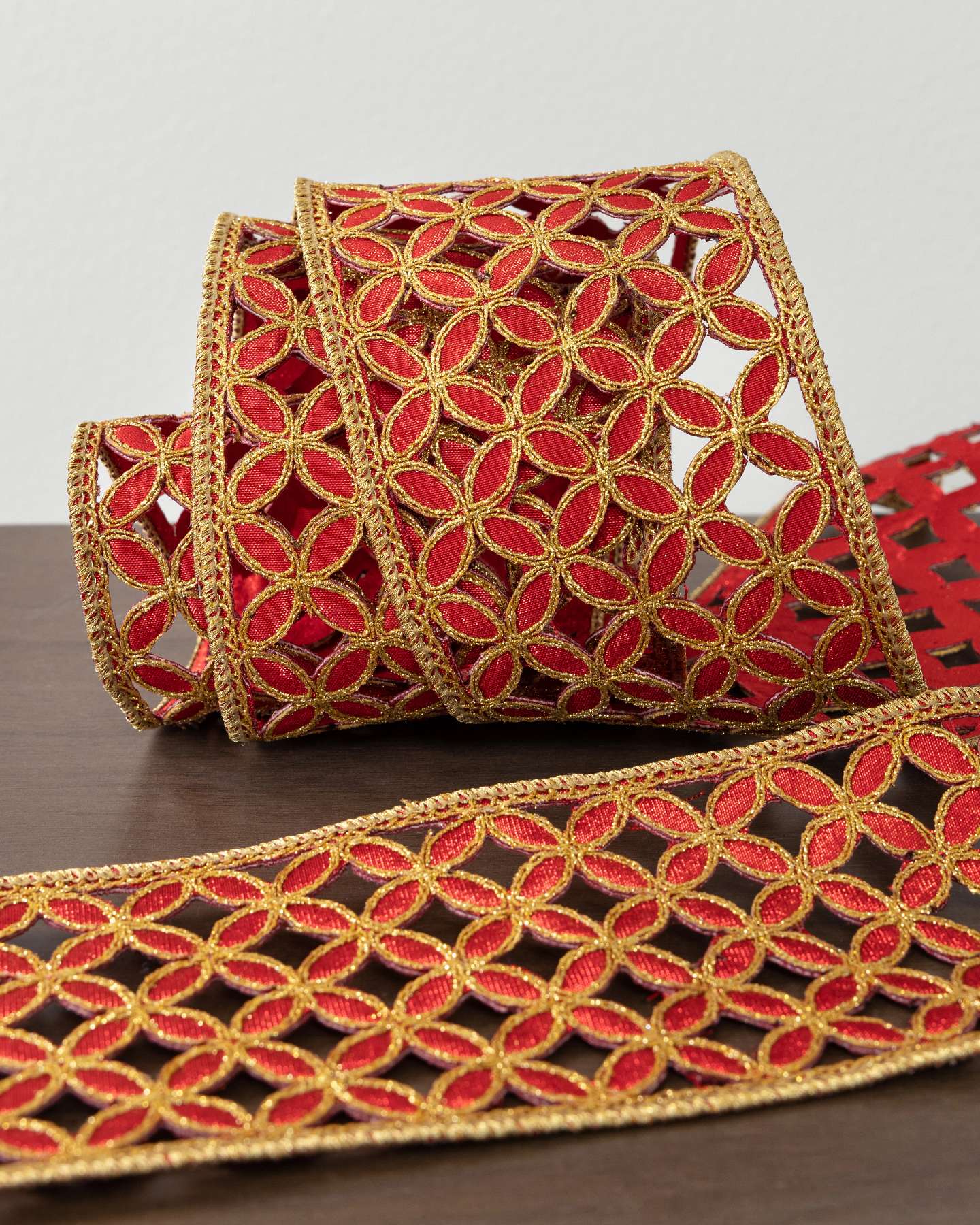 Balsam Hill 10-Yard x 4-Inch Red and Gold Lattice Cutout Artificial Christmas Tree Ribbon Elegant Design
