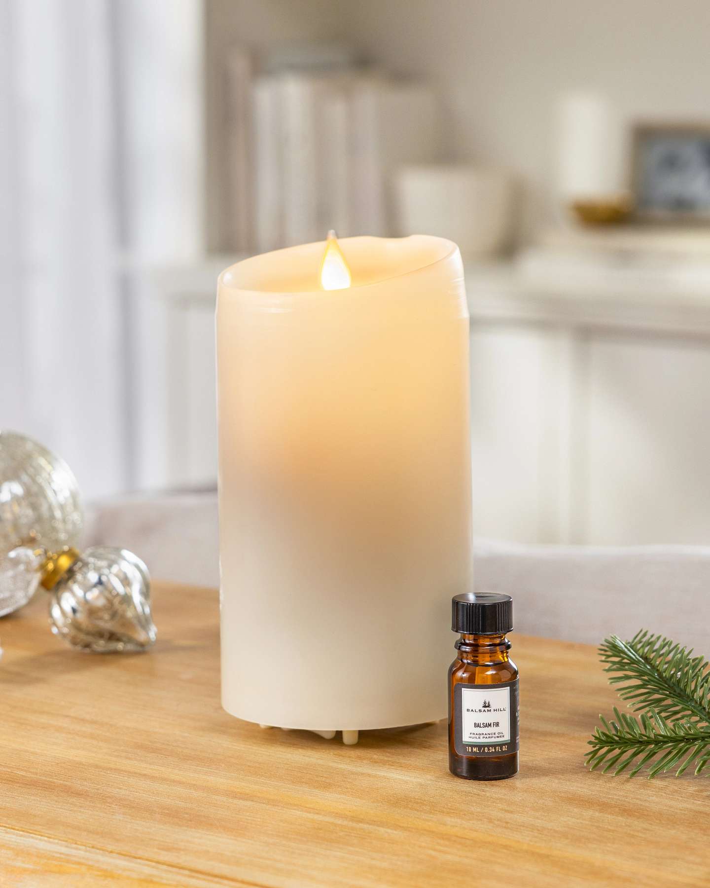 Balsam Hill Fragrant Favorites Pillar Candle Scent Diffuser Full View with Balsam Fir Scent Display