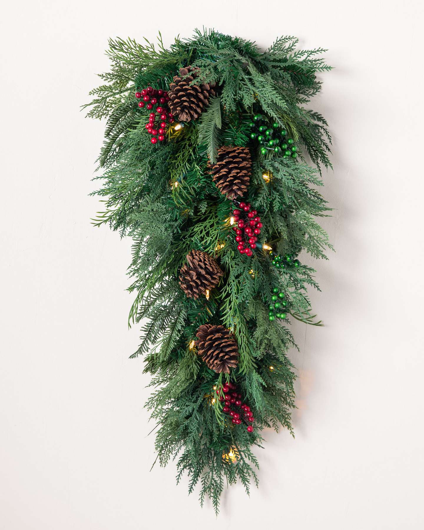Balsam Hill Winter Evergreen Artificial Christmas Swag LED Clear Setting