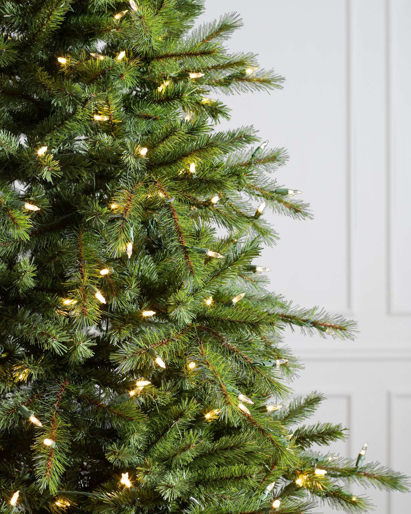Balsam Hill Norwegian Grand Fir Artificial Christmas Tree LED Clear Closeup