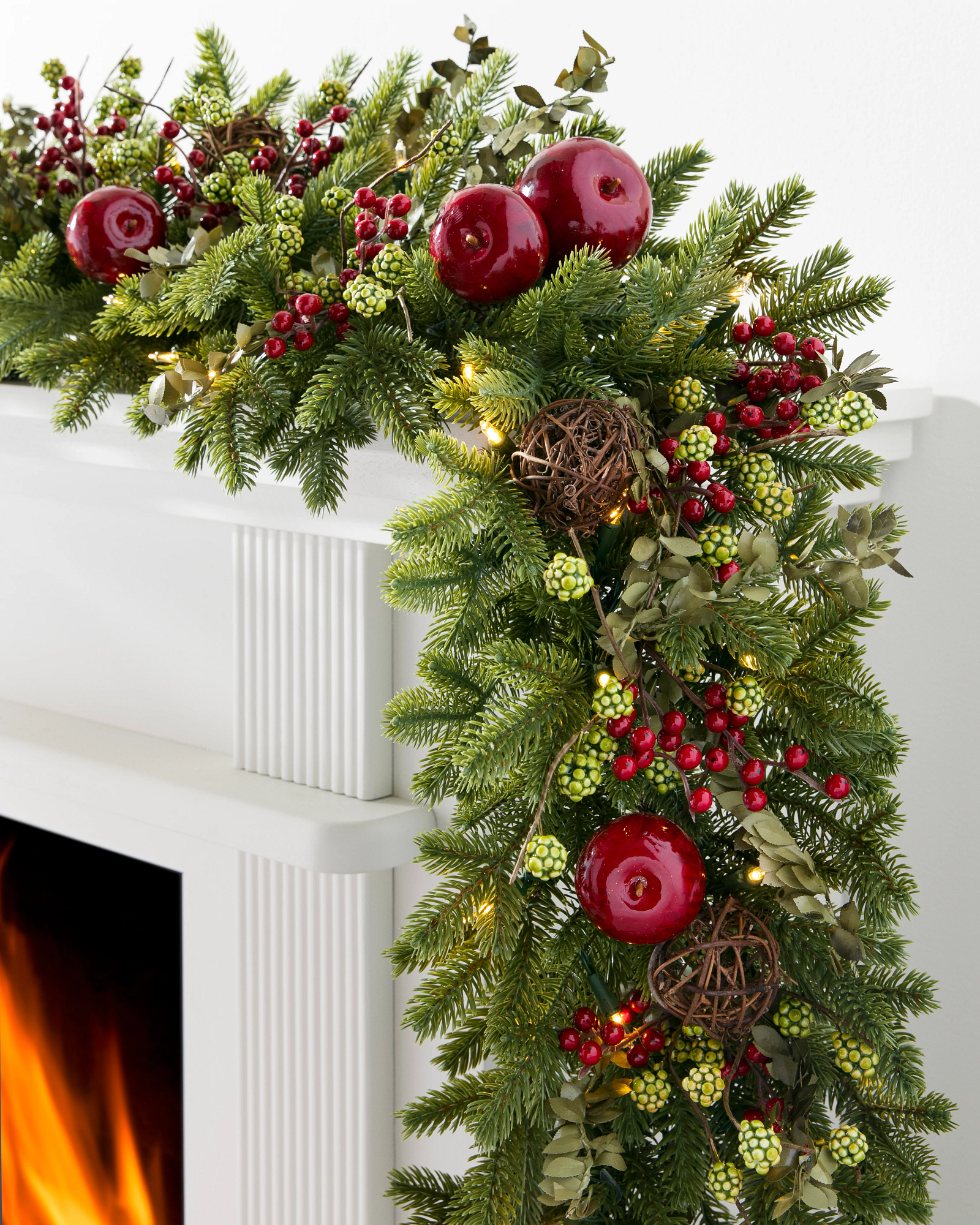 Pre lit outdoor christmas top wreaths battery operated