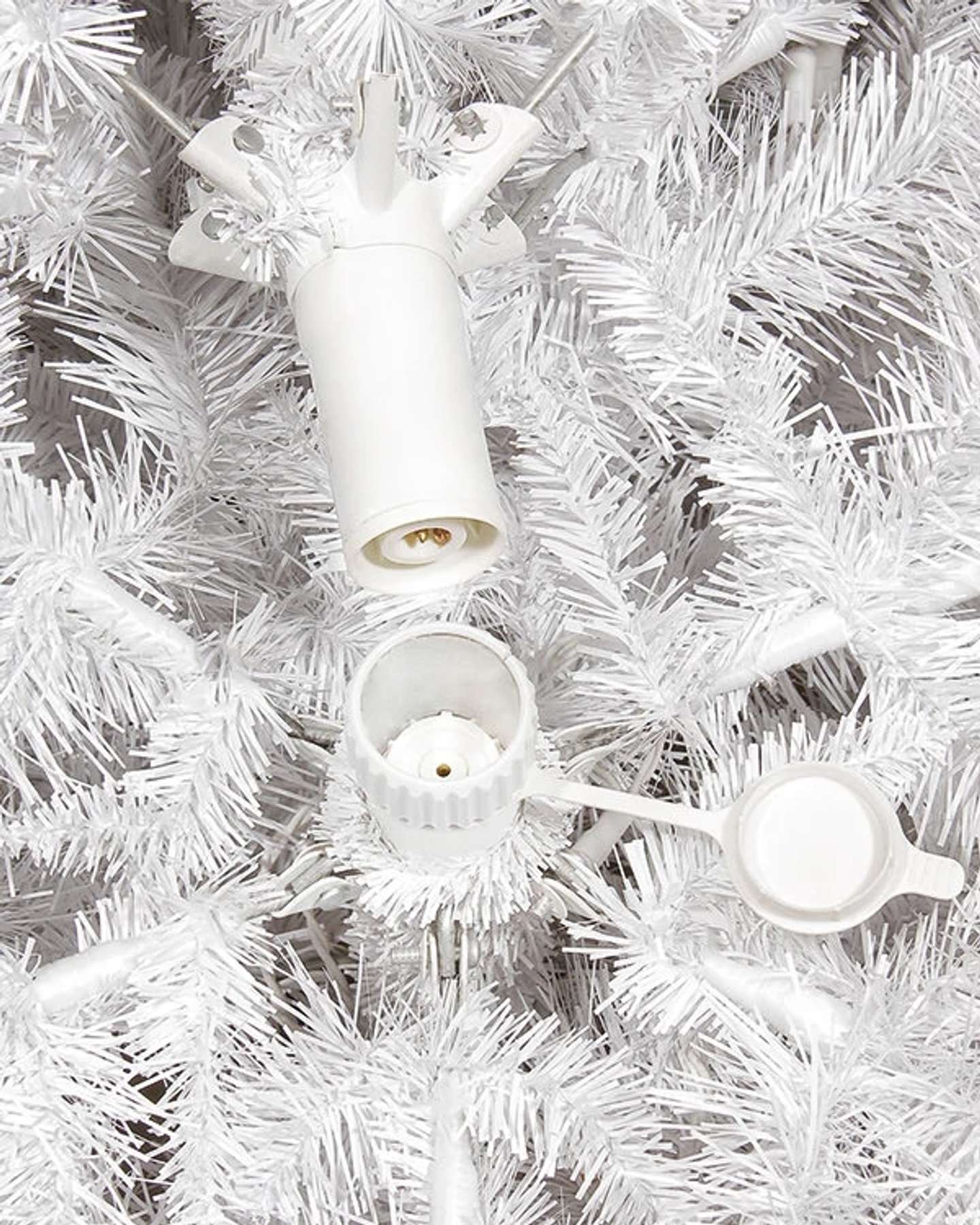 Balsam Hill Easy Plug White Christmas Tree Seamless Holiday Setup