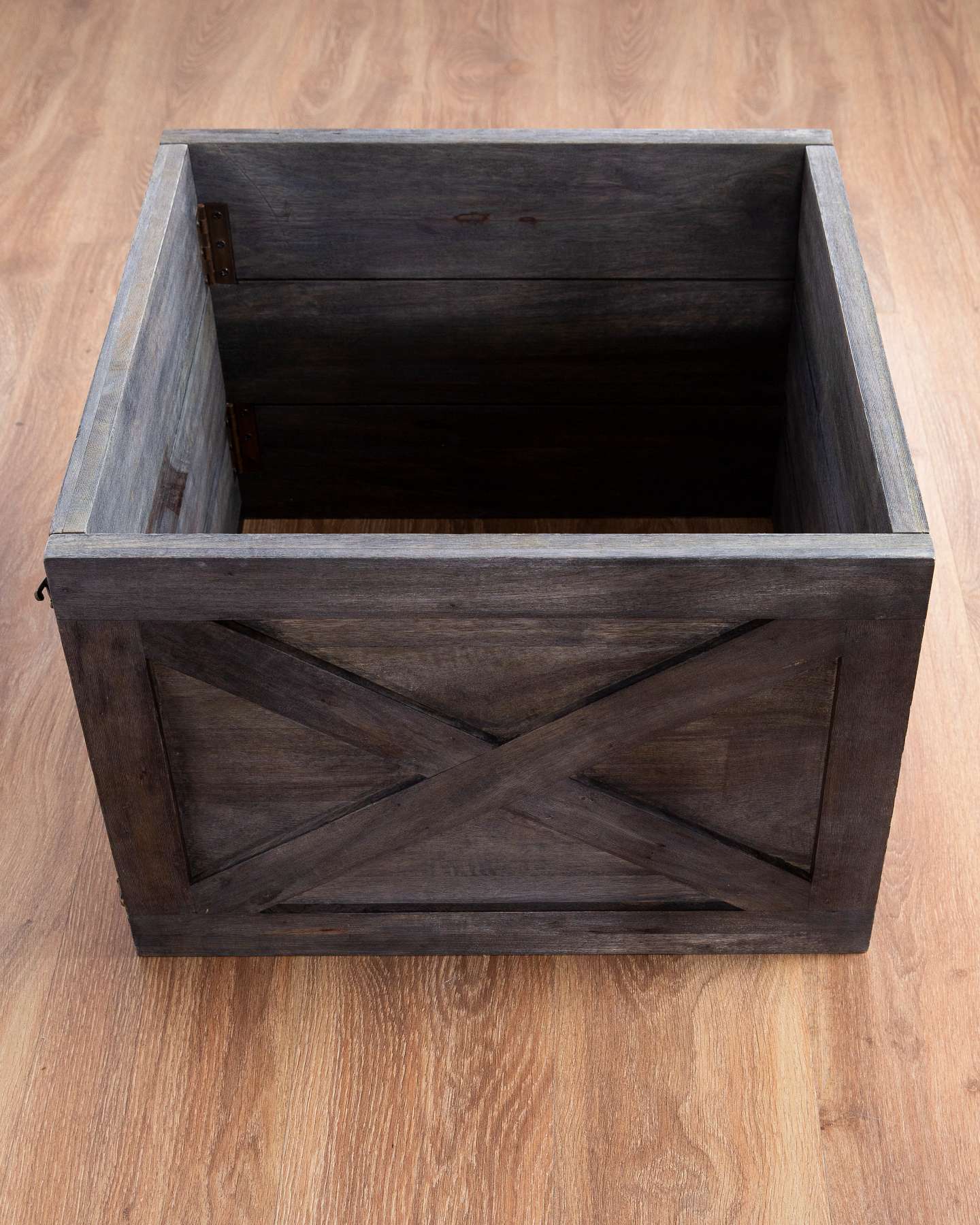 Balsam Hill Gray Wooden Crate Artificial Christmas Tree Collar Assembled
