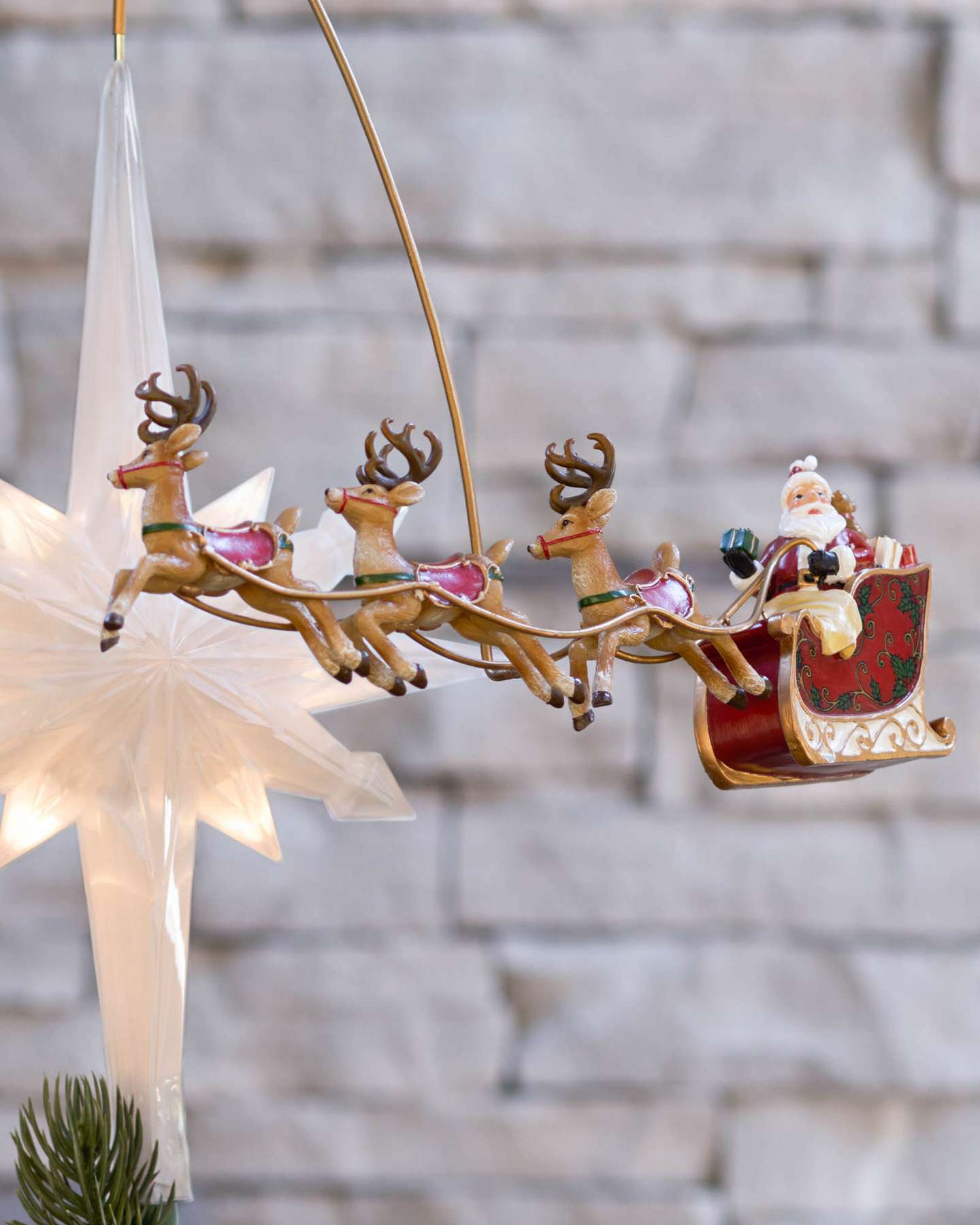Balsam Hill Santa’s Sleigh Animated Artificial Christmas Tree Topper Closeup
