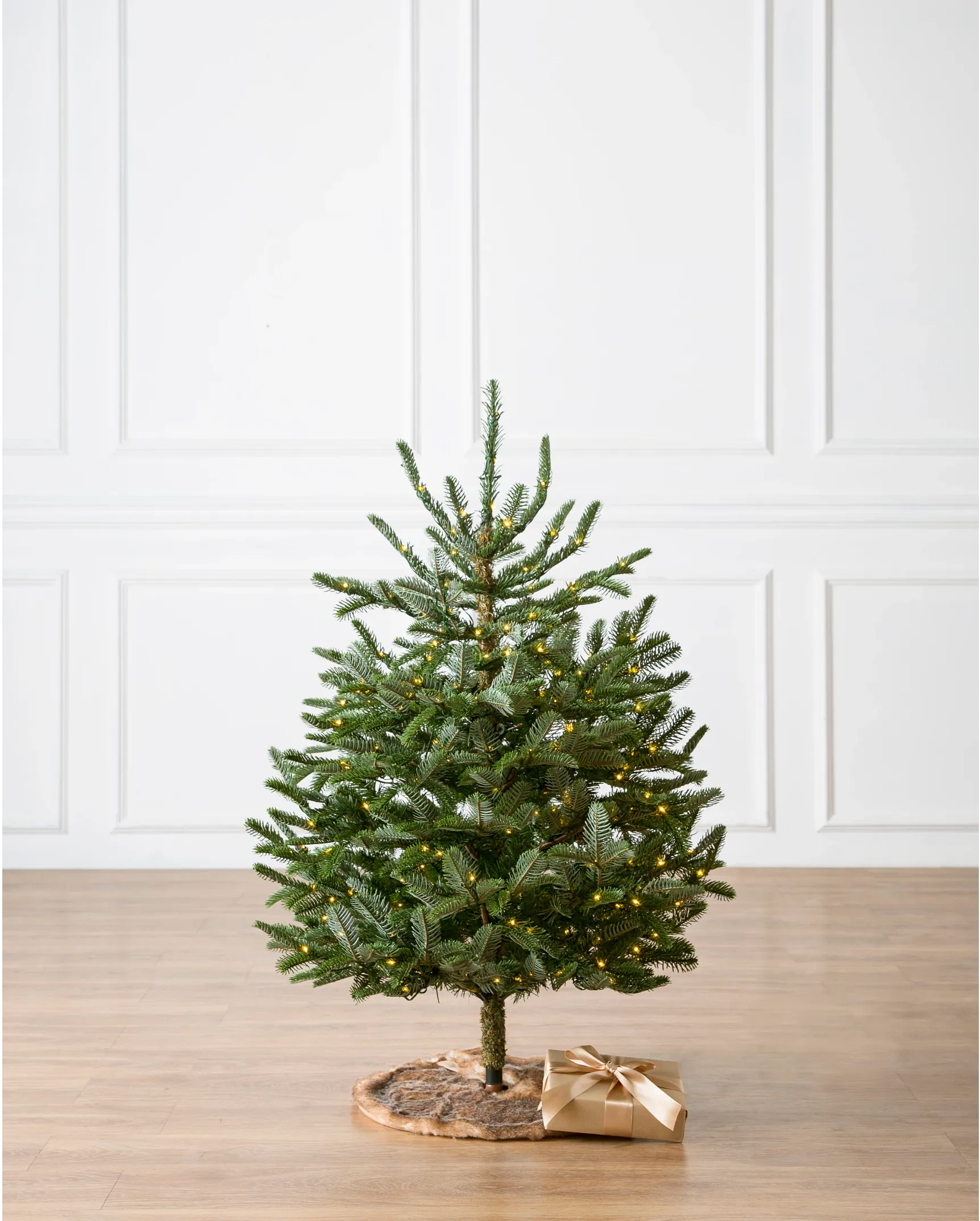 Atlantic Large Christmas Tree w/Base