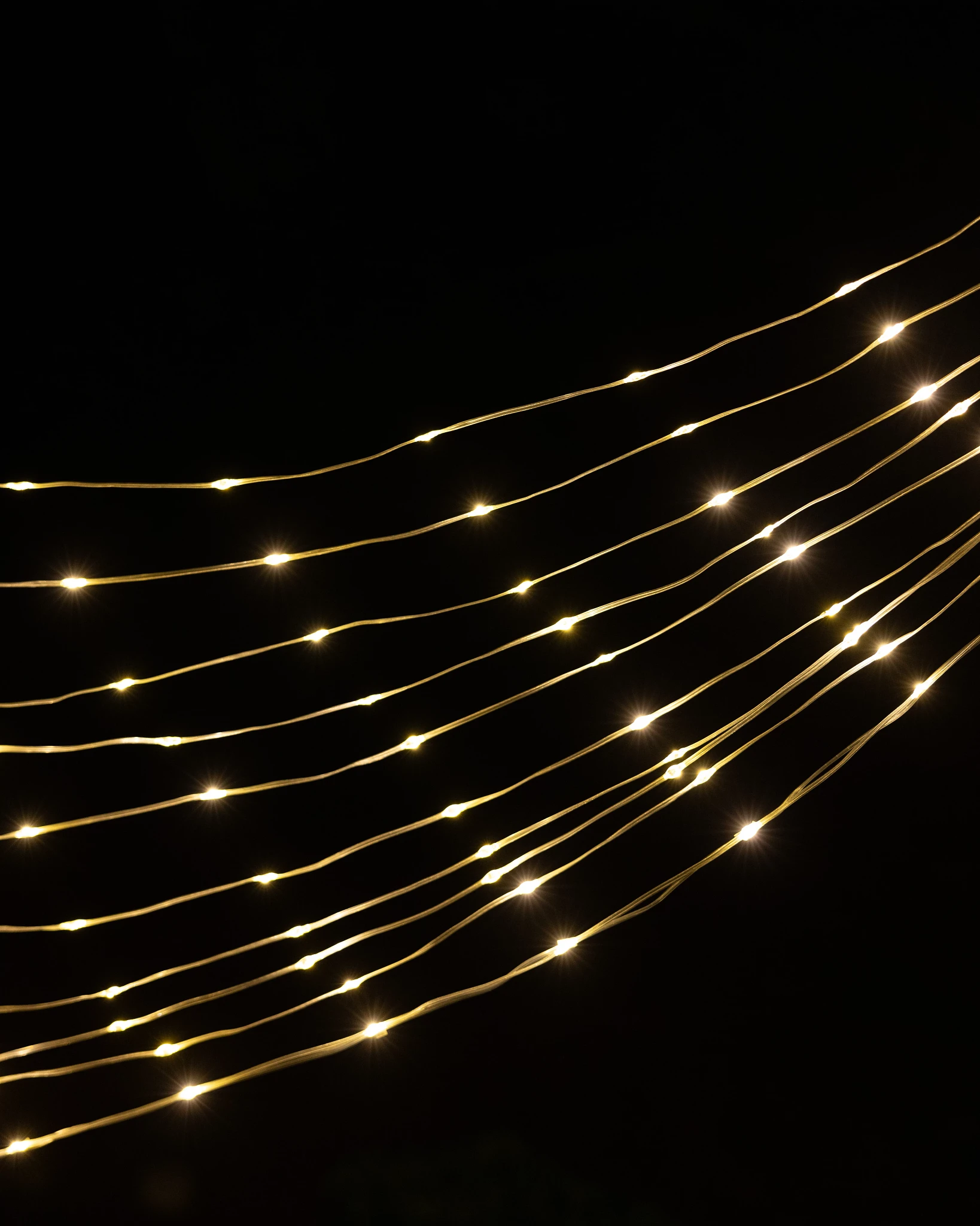 その他 Lightworks - Shooting Star - Outdoor LED Lit Shooting Star | Balsam Hill