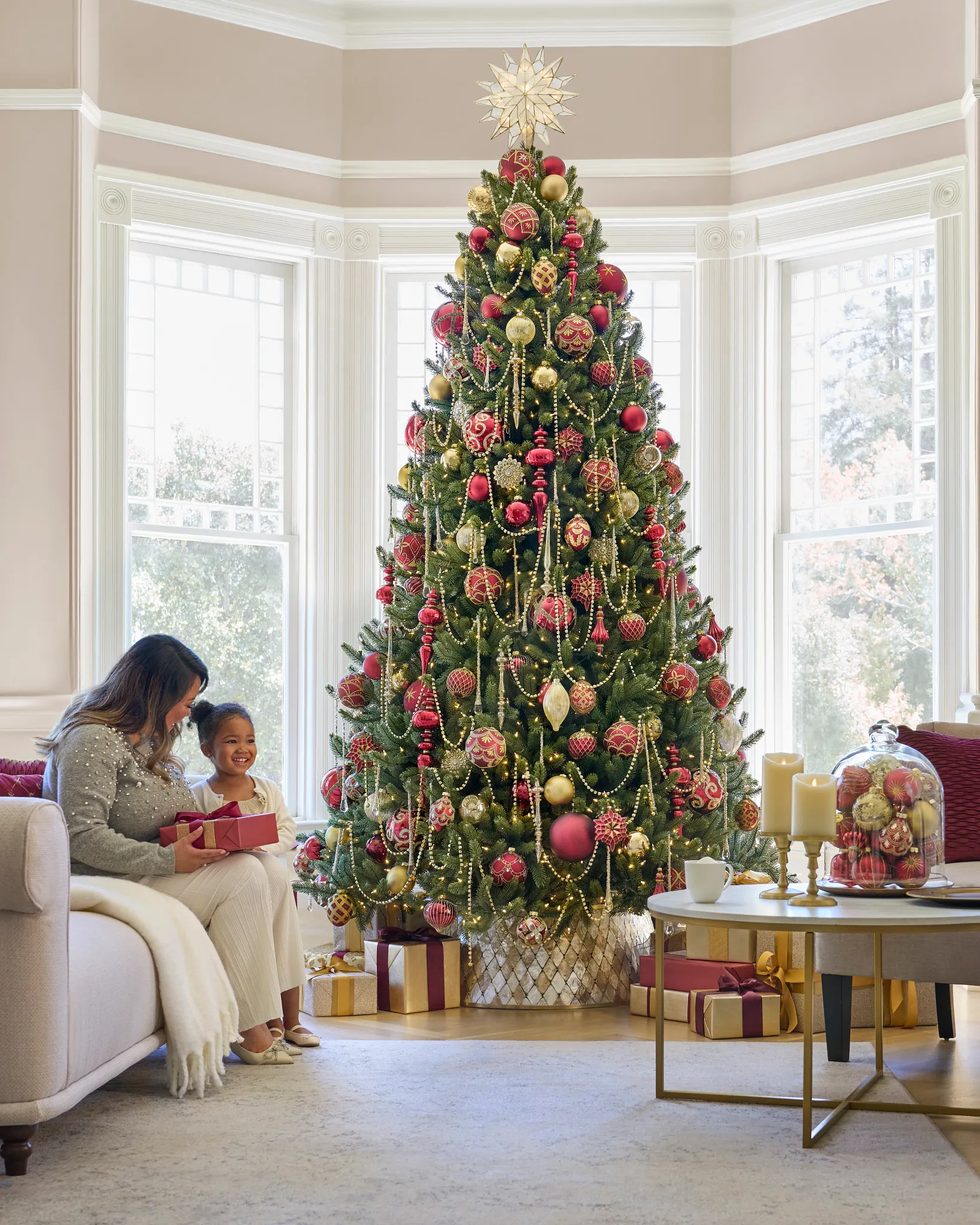 how to dress a real christmas tree How to make the base of your Christmas tree look nice