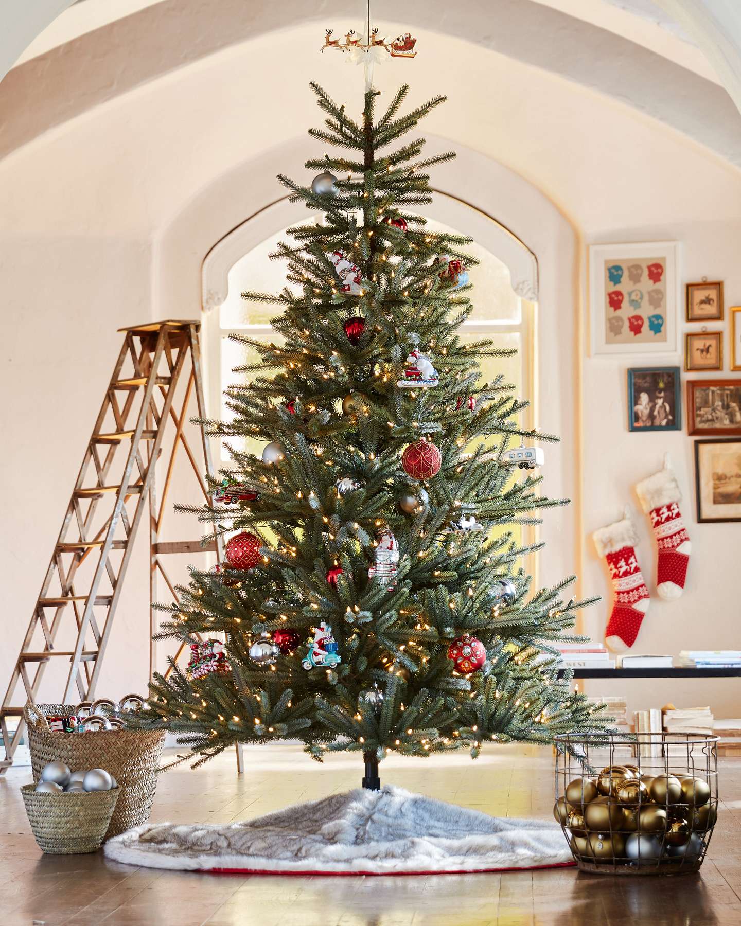 Balsam Hill Weihnachtsbaumdecke Arktische Weihnacht aus Kunstfell