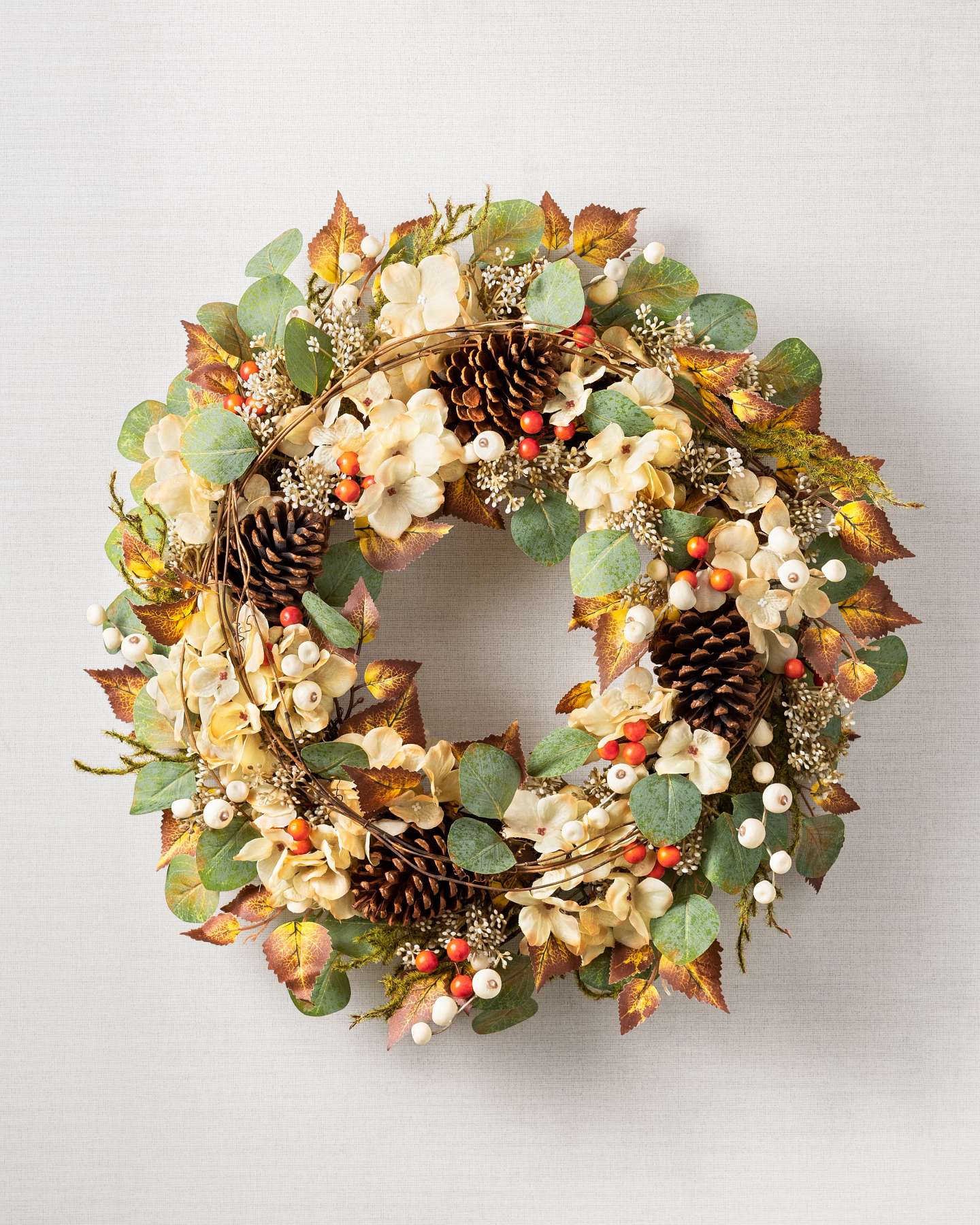 Balsam Hill Briarwood Cottage Artificial Christmas Wreath 22-Inch Full Display