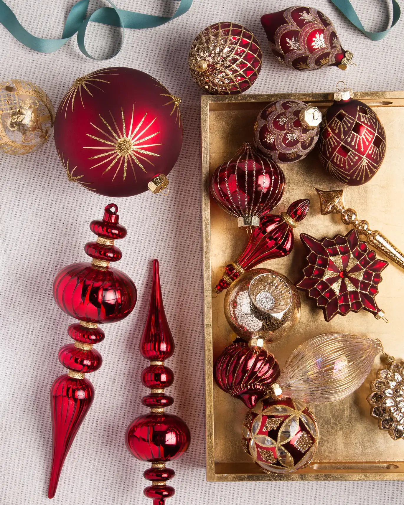 Image of Elegant Brilliant Bordeaux Ornament Set