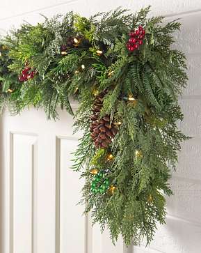Outdoor Winter Evergreen Garland Outdoor Winter Evergreen Garland