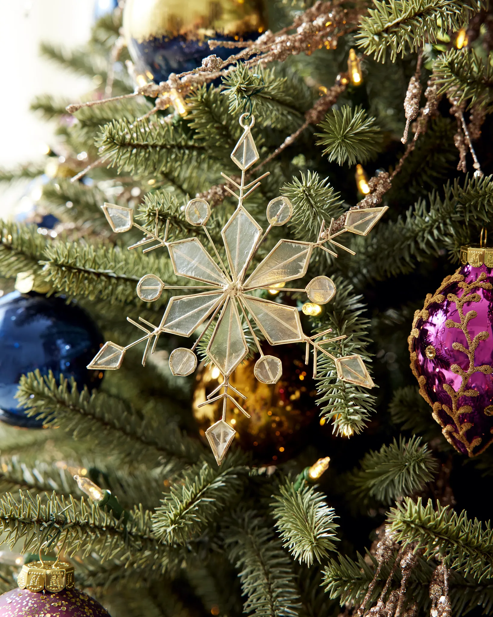 Snowflake Capiz Christmas Ornament Set | Balsam Hill