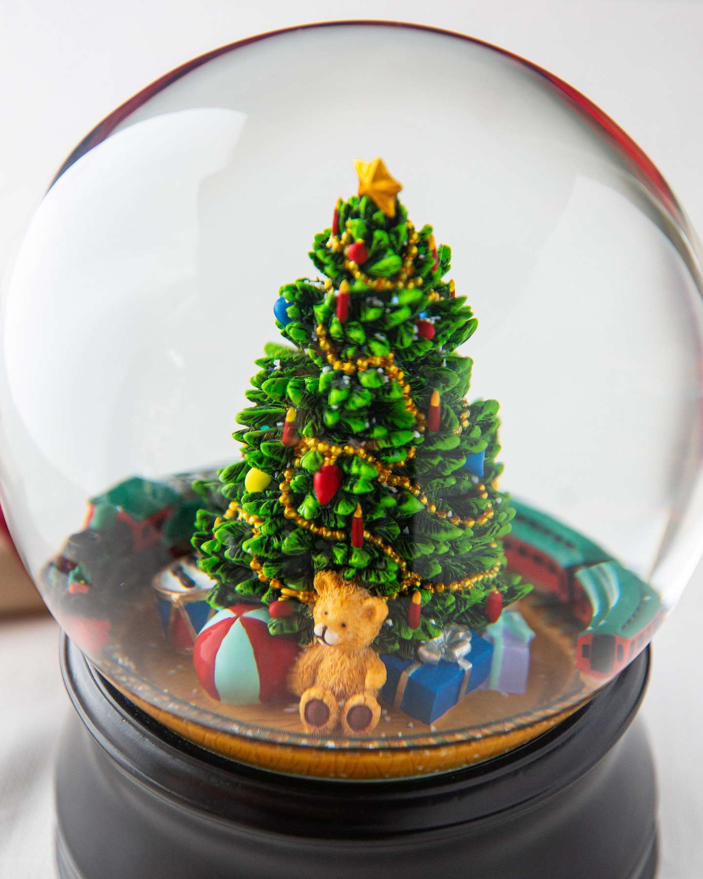 Balsam Hill O Christmas Tree Musical Snow Globe Elegant Close Up View