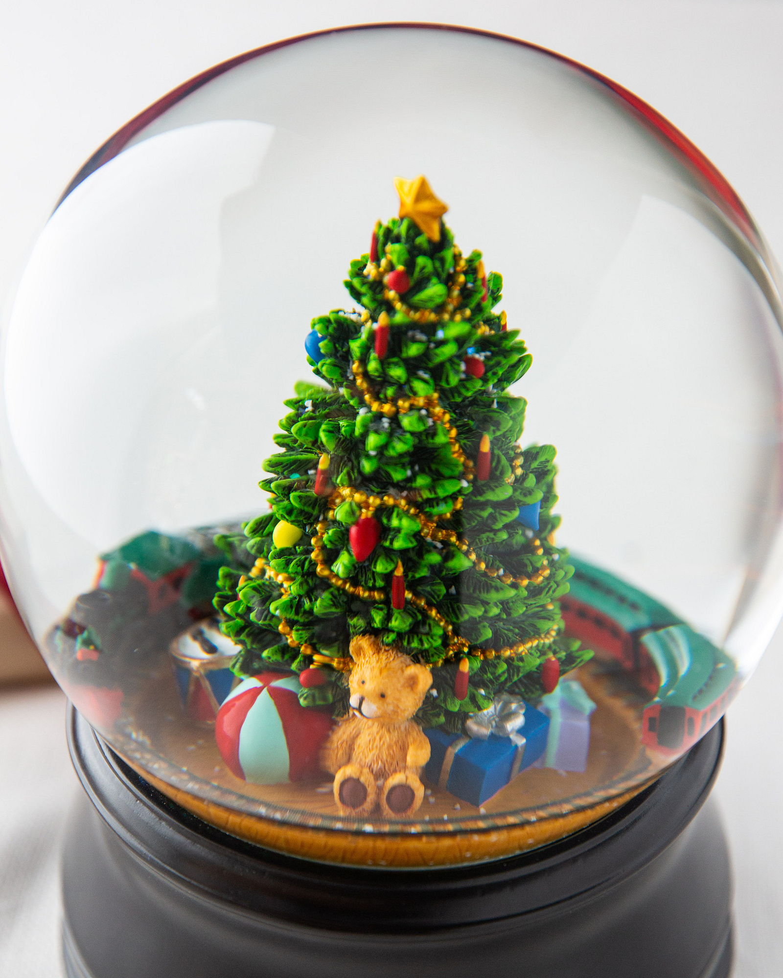 Christmas discount snow globe