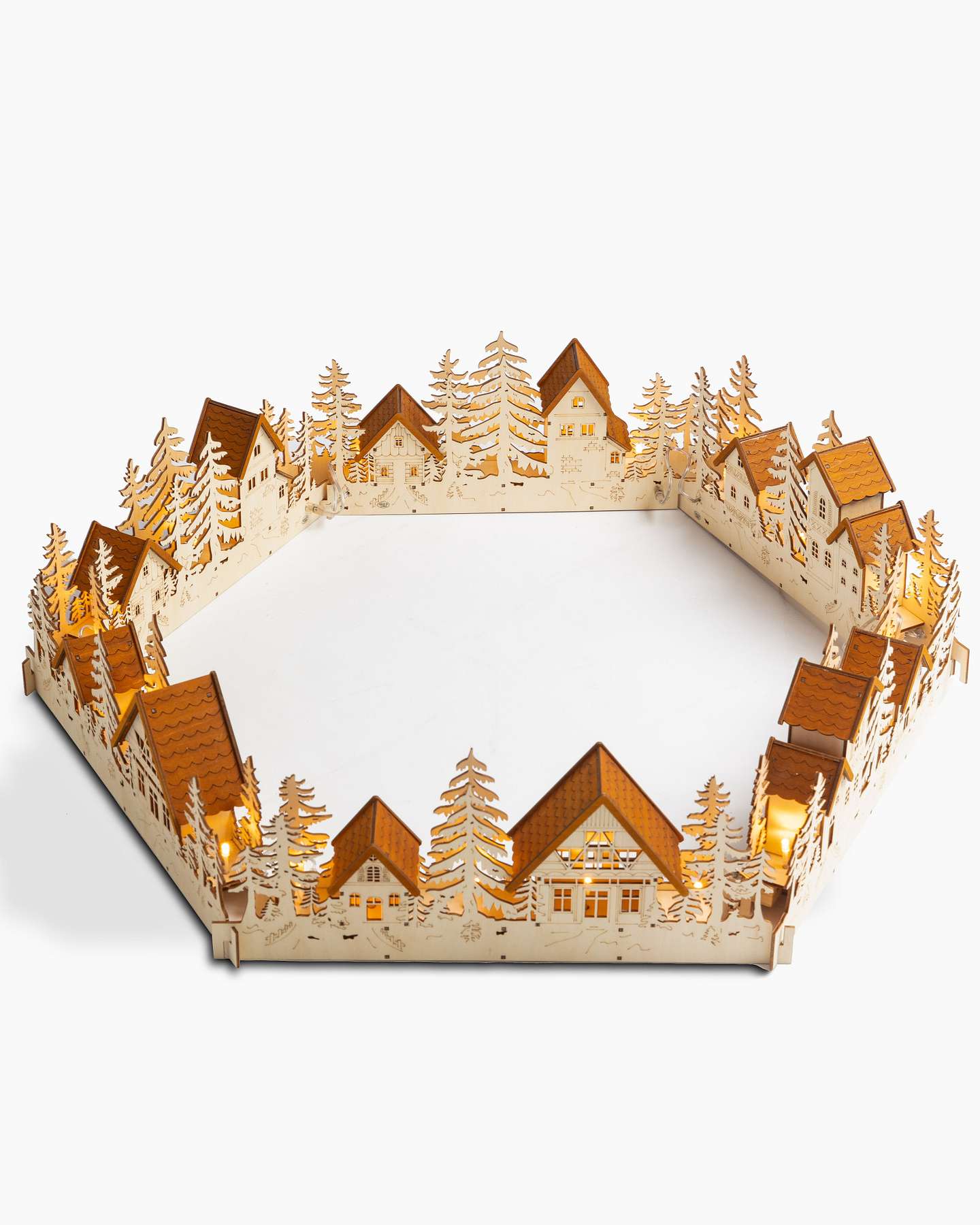 Balsam Hill Christmas Village Wood Artificial Christmas Tree Collar Full Display