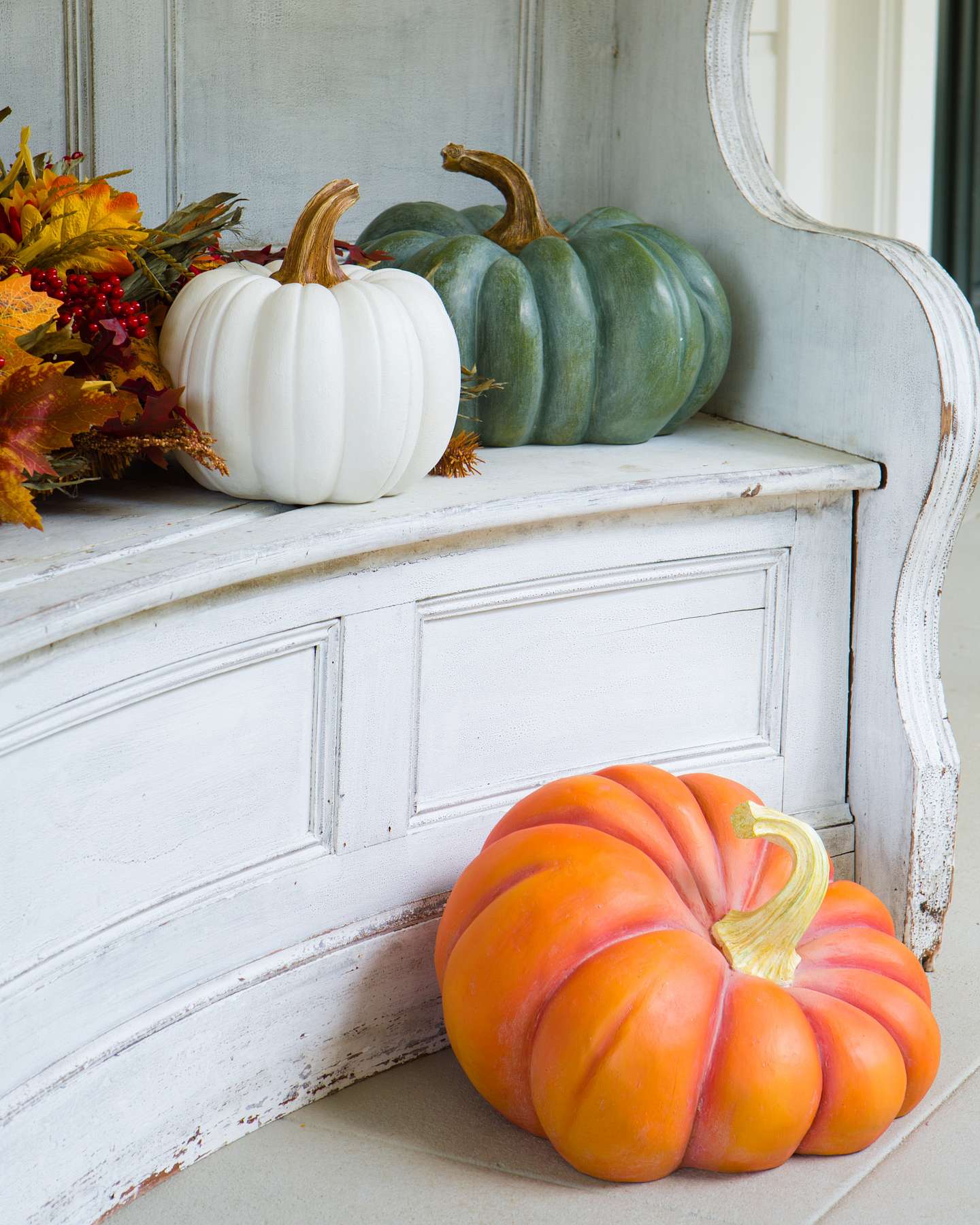Balsam Hill Outdoor Heirloom Pumpkins Set of 3 Special Feature