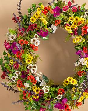 Outdoor Meadow Wreath Outdoor Meadow Wreath