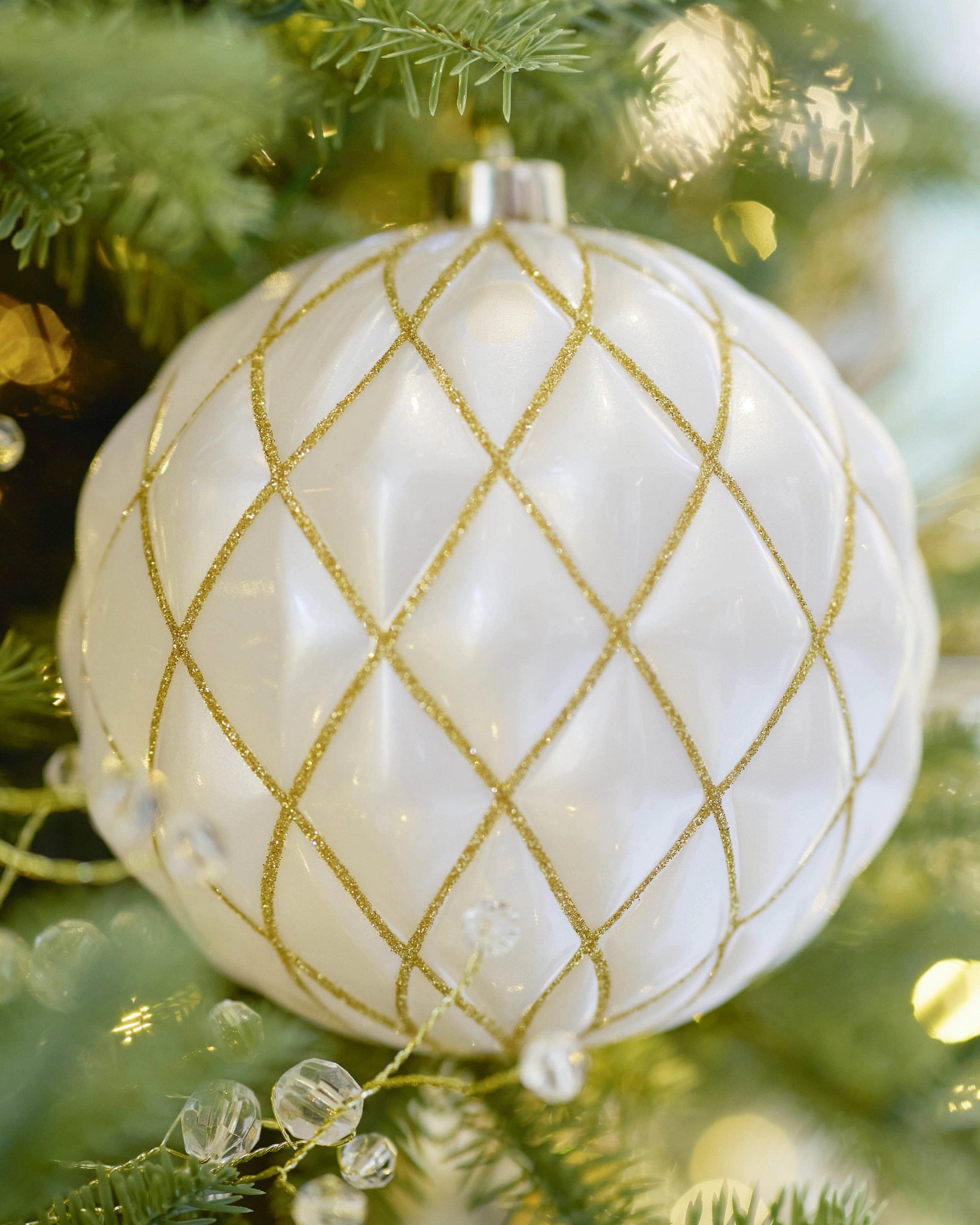 Golden Grandeur Shatter-Resistant Ornaments | Balsam Hill Business