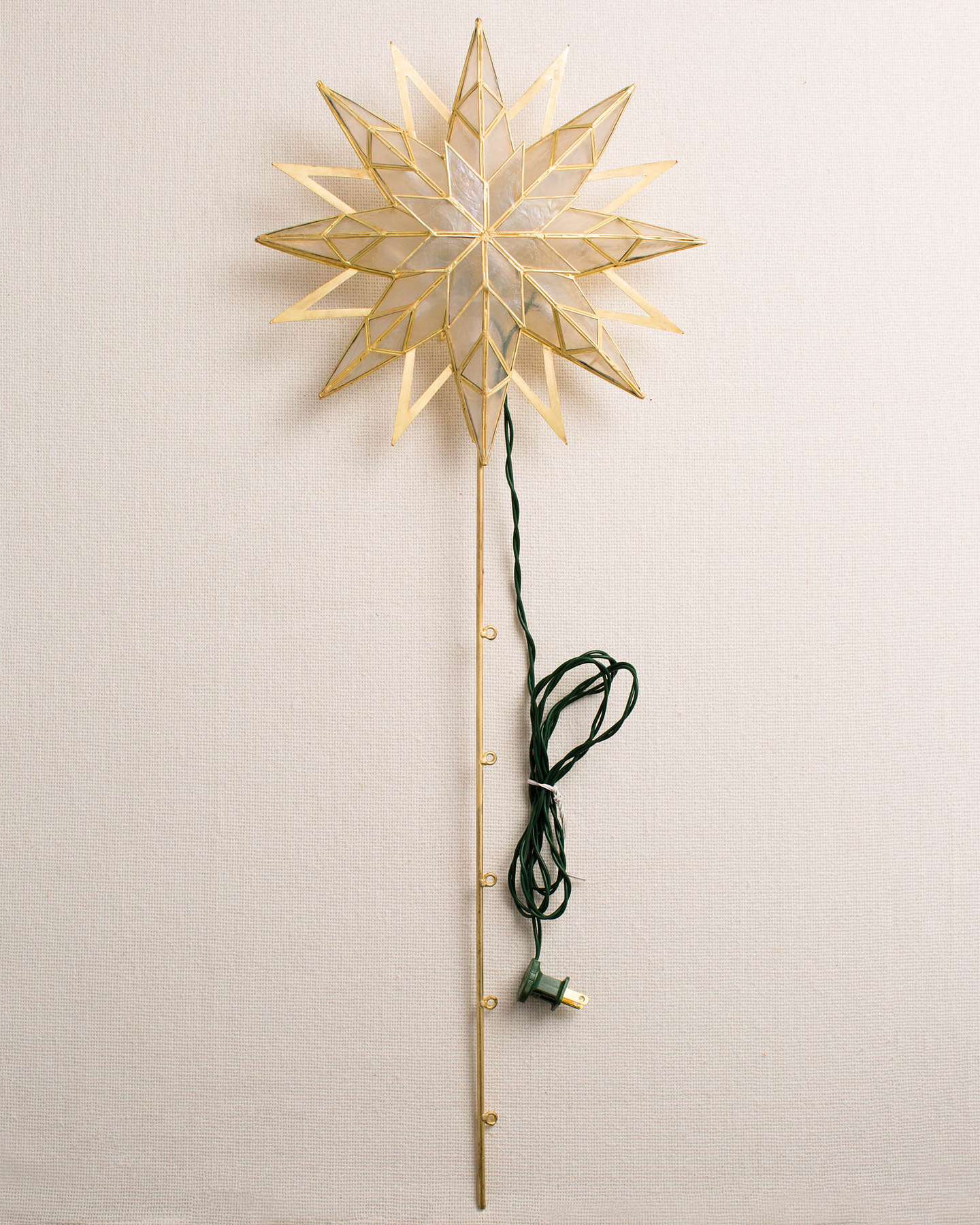 Balsam Hill Double Sided Starburst Artificial Christmas Tree Topper Full Display