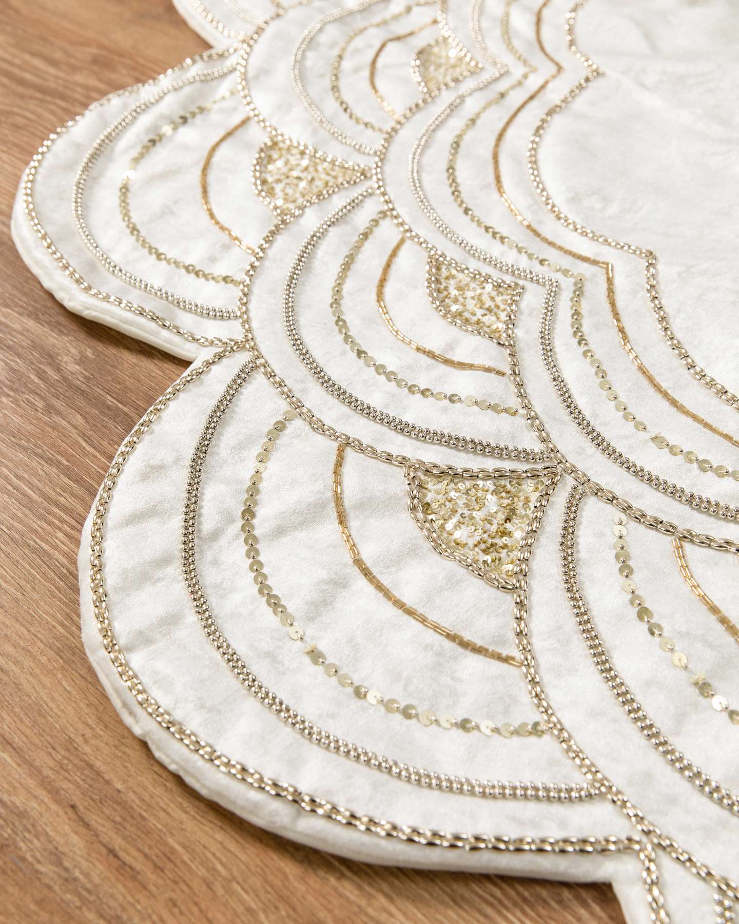 Balsam Hill 152cm Ivory Antoinette Beaded Christmas Tree Skirt Closeup of Sparkling Beads