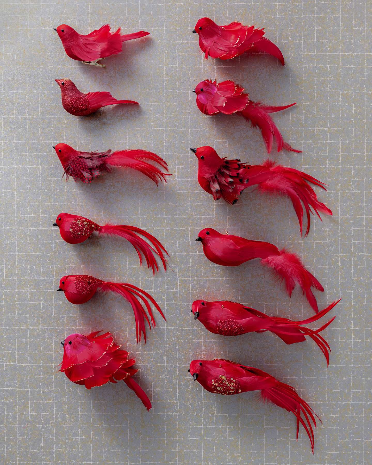 Balsam Hill Weihnachtsbaumschmuck-Set Federkleid in Rot 12er-Set | Lebhafte festliche Vögel
