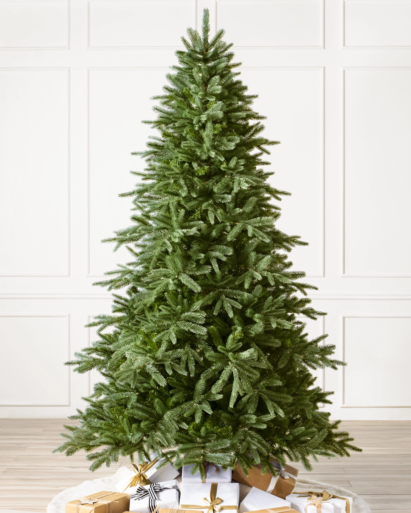 Balsam Hill Balsam Fir 6.5-Foot Pre-Lit Artificial Tree in Green