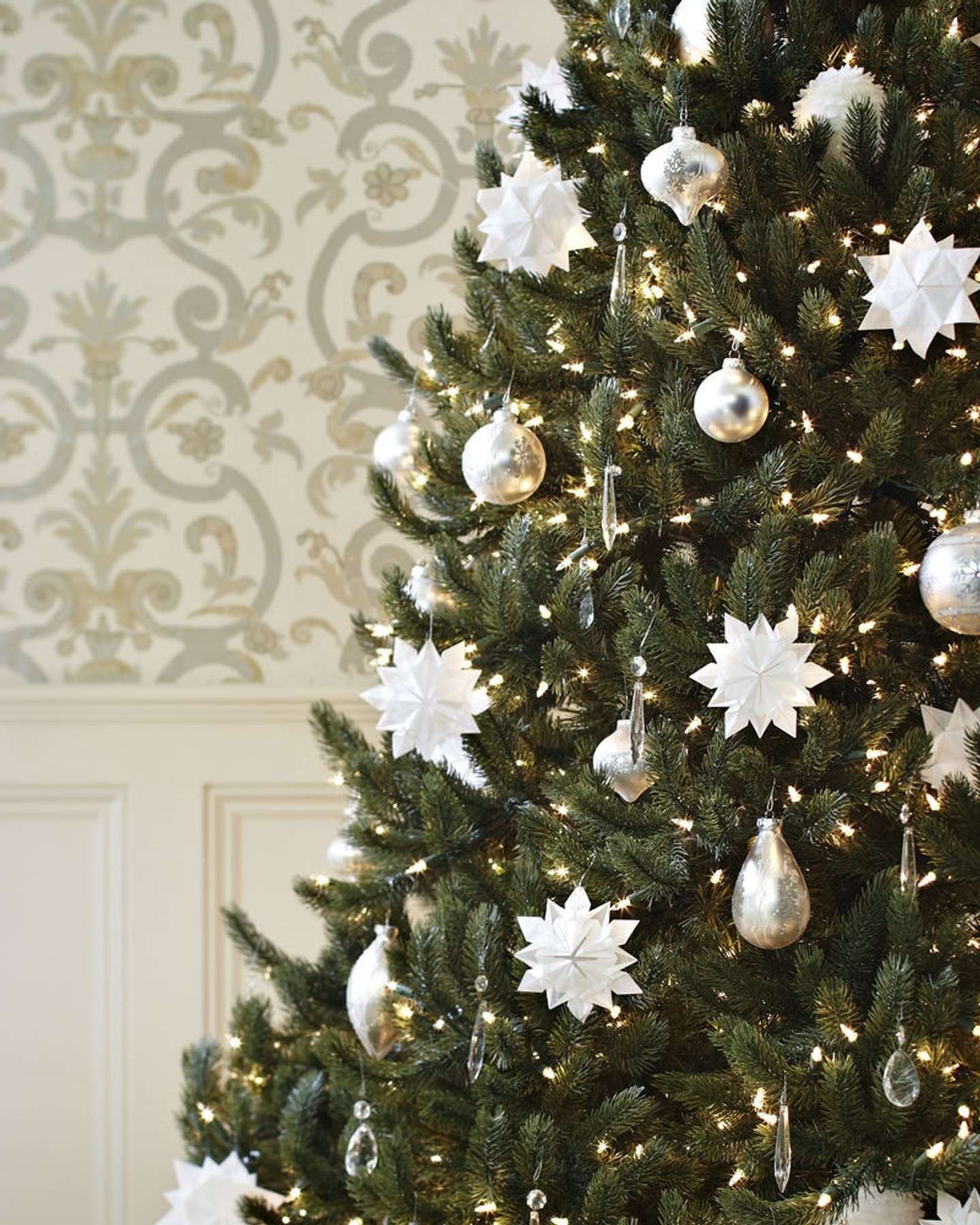 Balsam Hill Vermont White Spruce Narrow Artificial Christmas Tree with Warm Lights