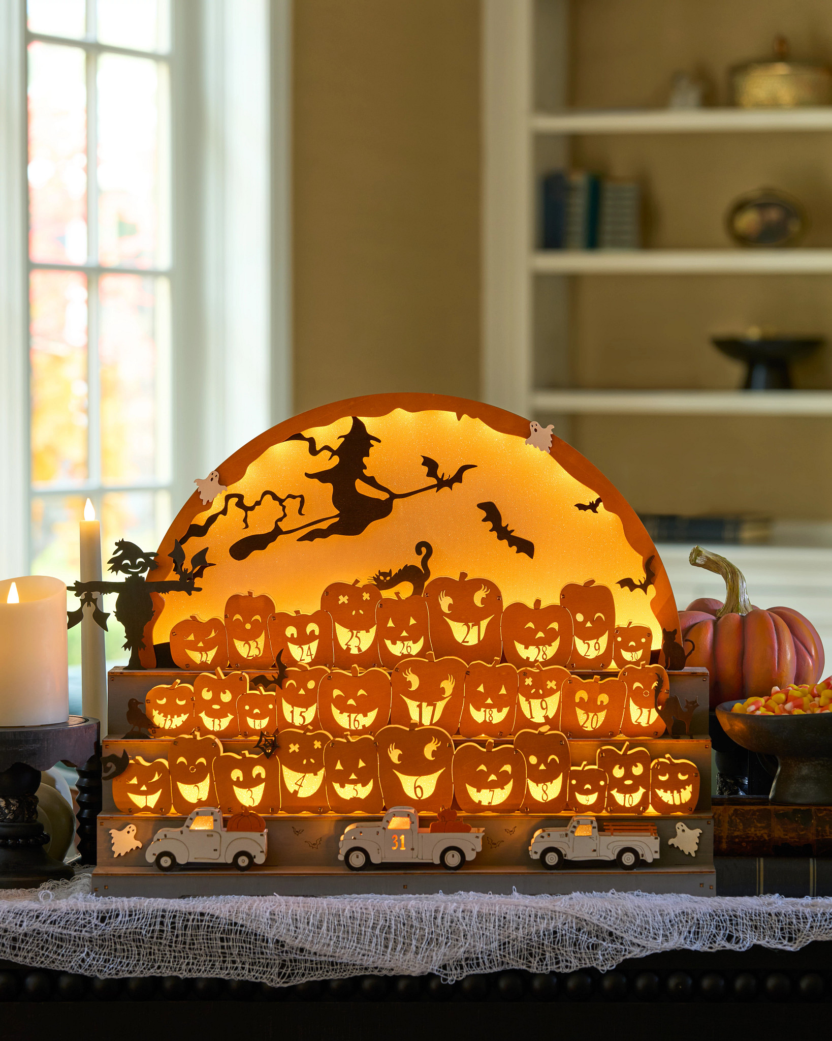 Lit Wooden Pumpkin Patch Halloween Countdown Calendar