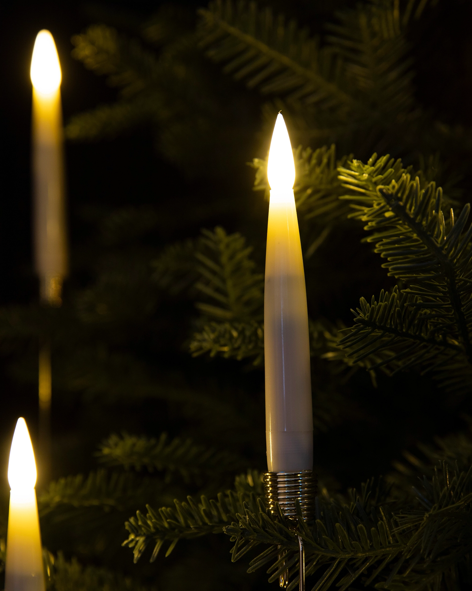 Tochi træ salami ujævnheder Crystal Drop LED Christmas Tree Candles Decor | Balsam Hill
