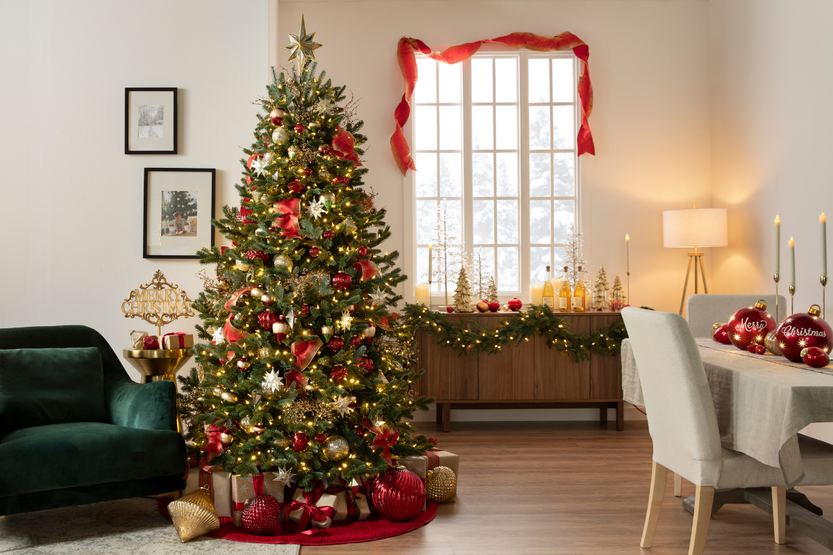 Real Vs Artificial Christmas Trees: Which Is Better? | Balsam Hill