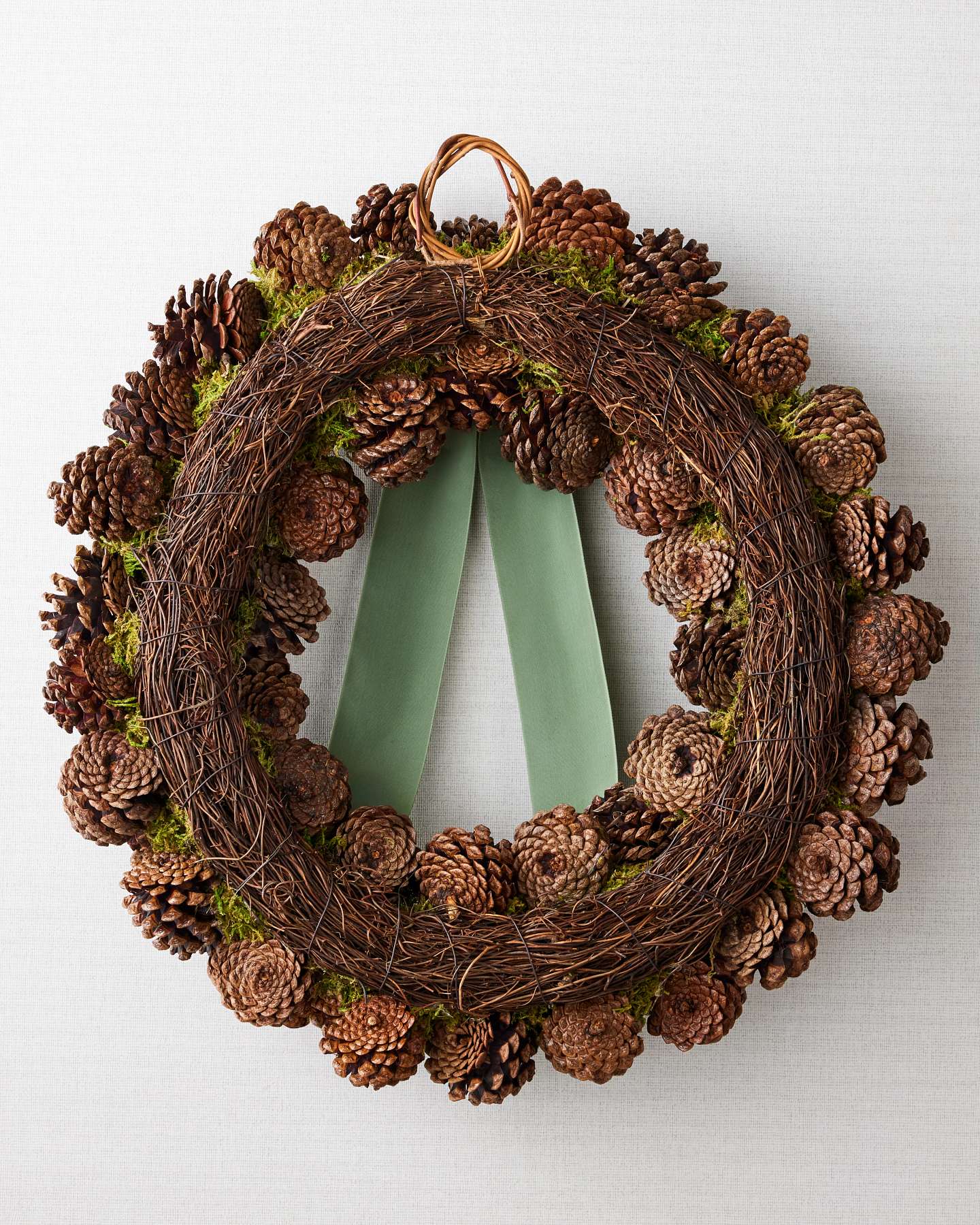 Balsam Hill Weihnachtskranz im englischen Landhausstil 45 cm unbeleuchtet | Detail