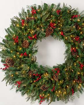 Outdoor Red Berry Pine Wreath Outdoor Red Berry Pine Wreath