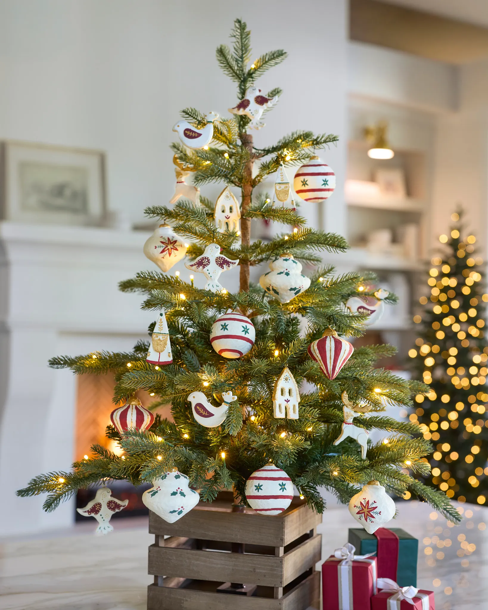 ORN-2541022-2_Festive-Katran-