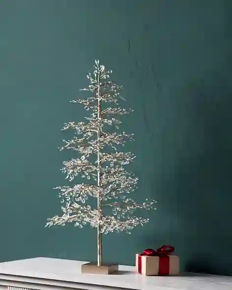 30英寸水晶和珍珠香槟树，由Balsam Hill SSC设计欧宝体育com