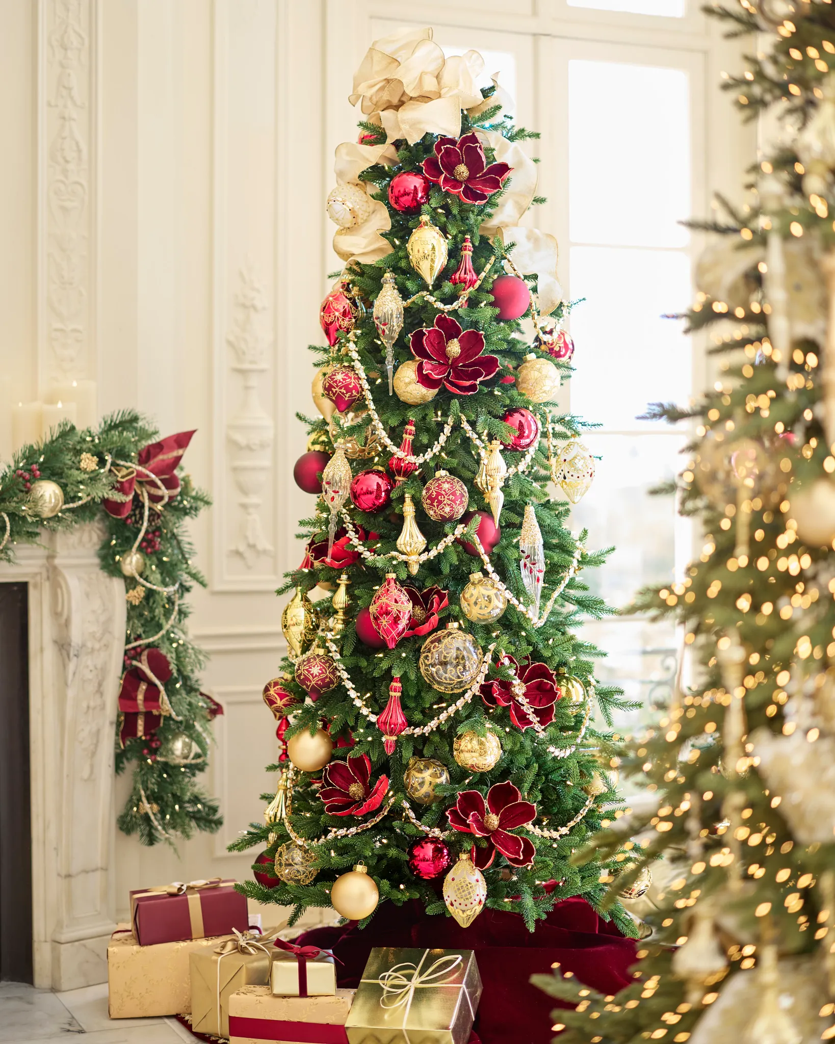 専用＊Marry Christmasフェイクフラワースワッグ(レッド) Burgundy Velvet Magnolia Christmas Tree Pick Set | Balsam Hill