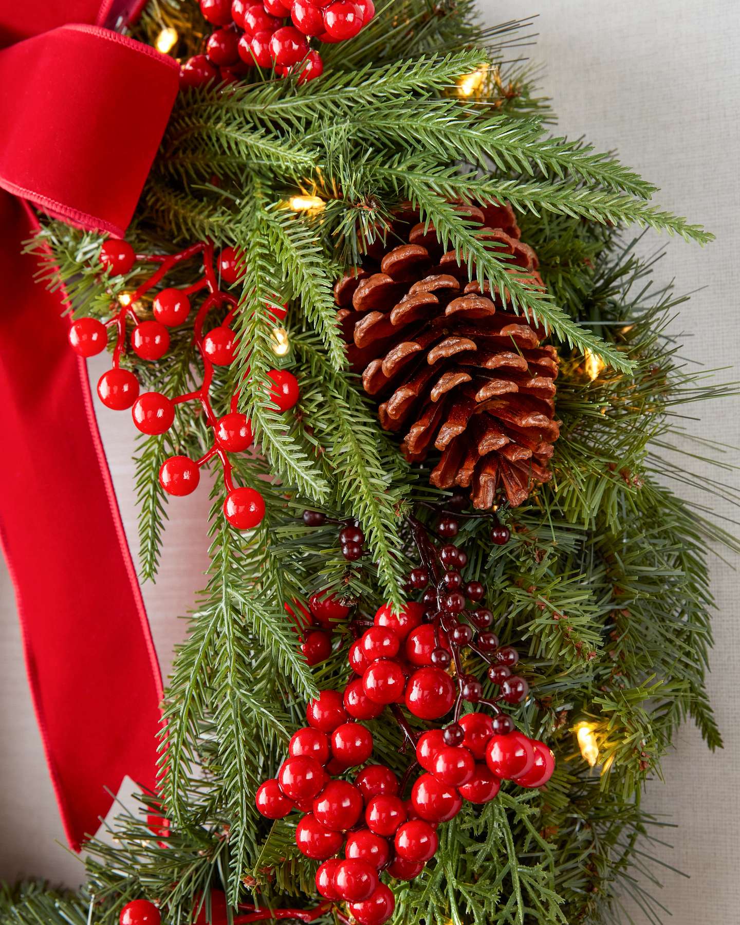 Balsam Hill Grand Heritage Artificial Christmas Wreath Pine Closeup