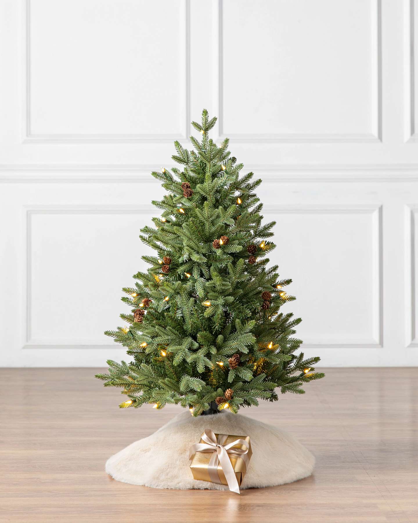 Balsam Hill Greenwich Estates Pine Artificial Christmas Tree 3ft LED Clear Showcase with Small White Tree Skirt