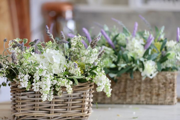 Real vs. Artificial Flowers: Can You Tell the Difference?