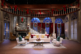 Balsam Hill partnered with CMA to decorate the “CMA Country Christmas” stage with stunningly realistic Christmas trees and beautifully-designed holiday décor!
