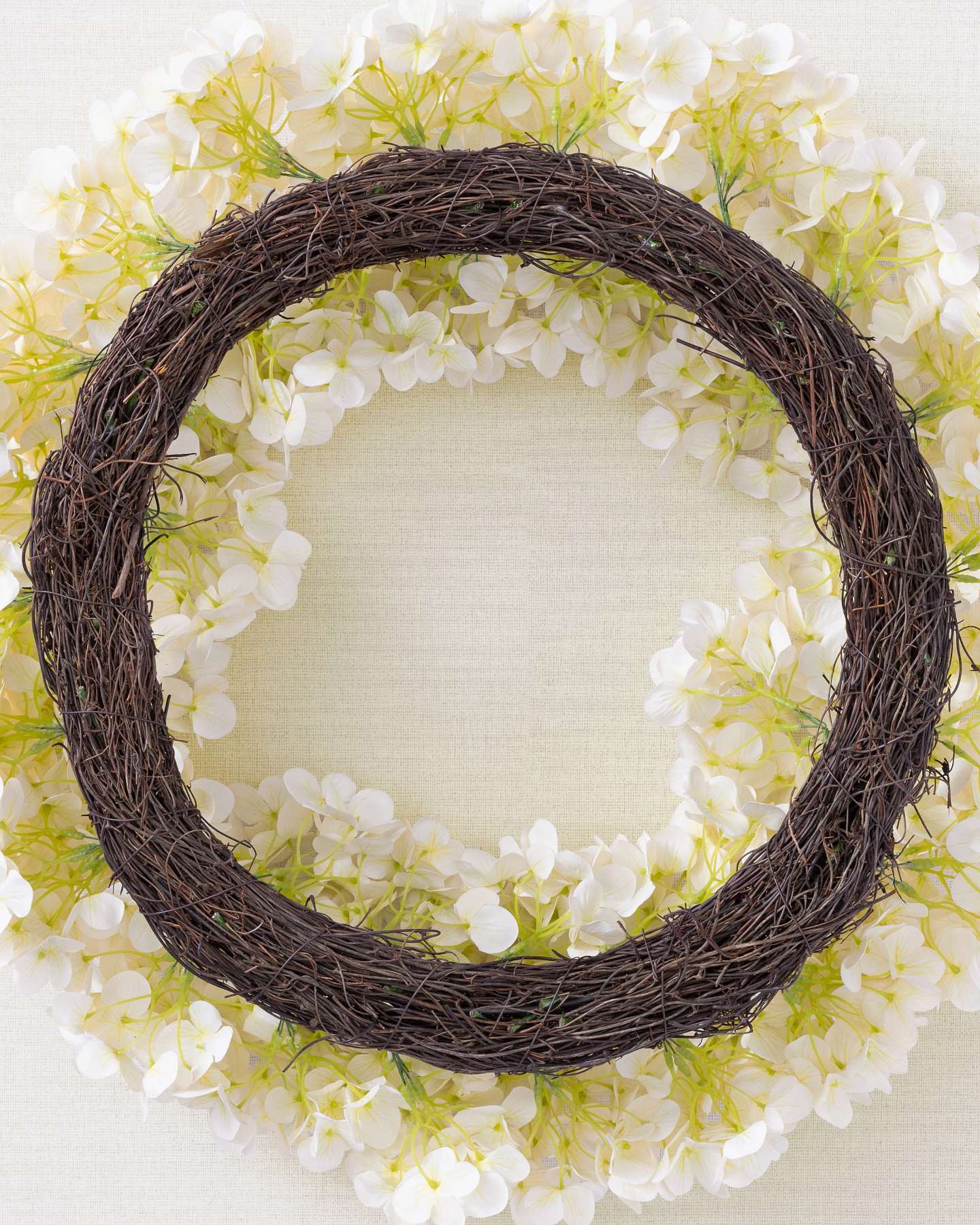 Balsam Hill Ivory Outdoor Hydrangea Harmony Artificial Spring Wreath Back Closeup