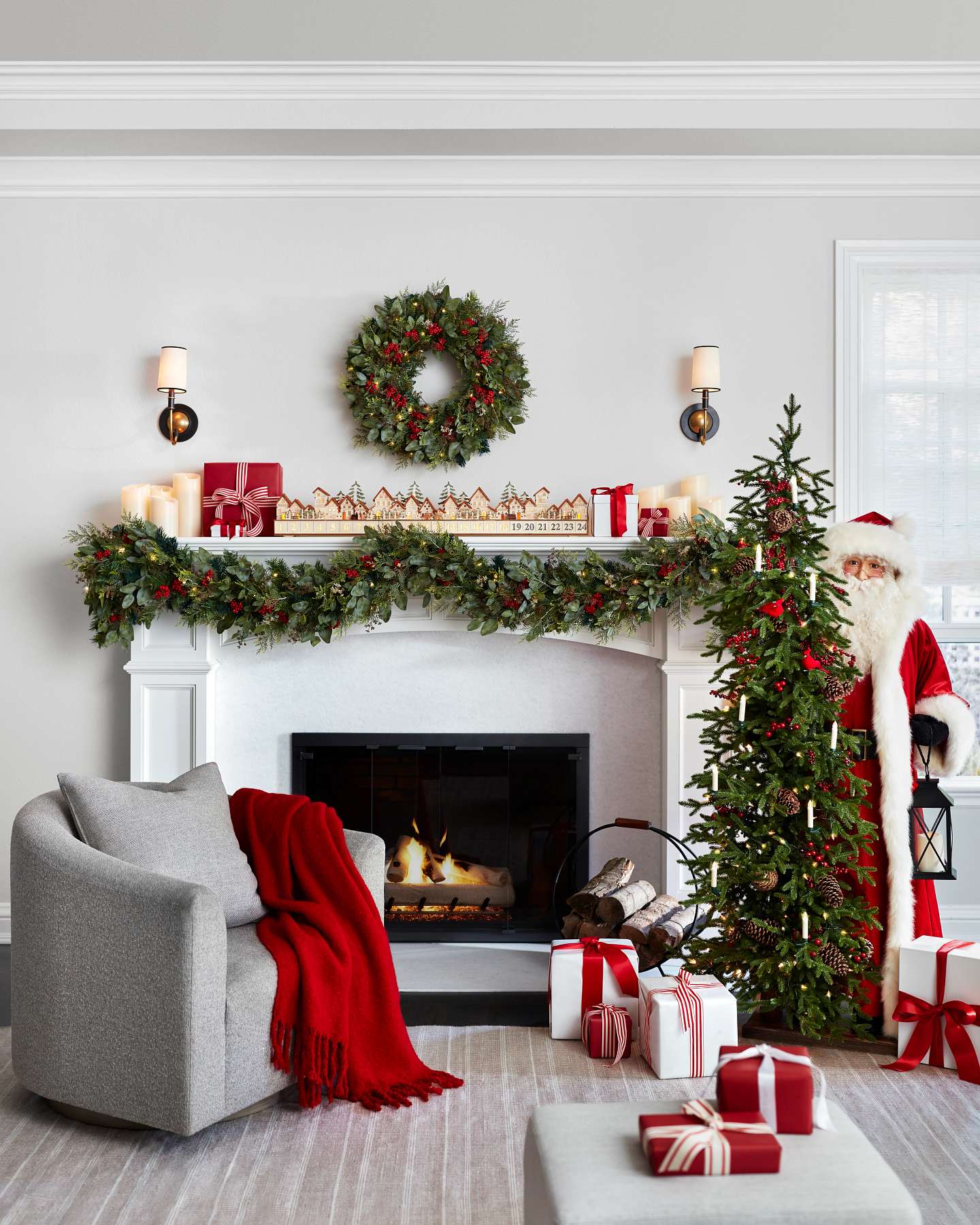 Balsam Hill Winter Meadow Christmas Foliage Stunning Seasonal Display