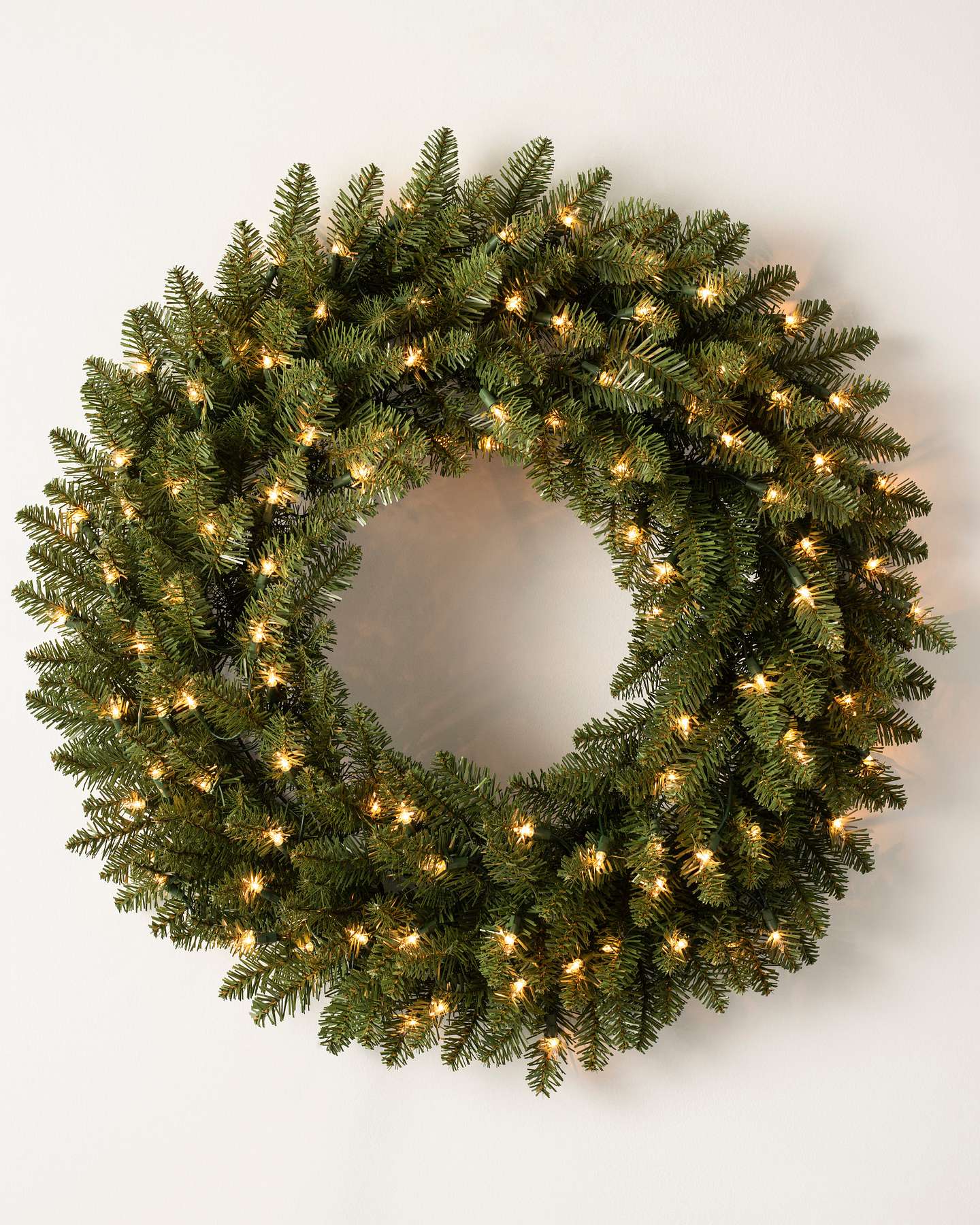 Balsam Hill Berkshire Mountain Fir Artificial Christmas Wreath 30-Inch with Clear Lights Full Display