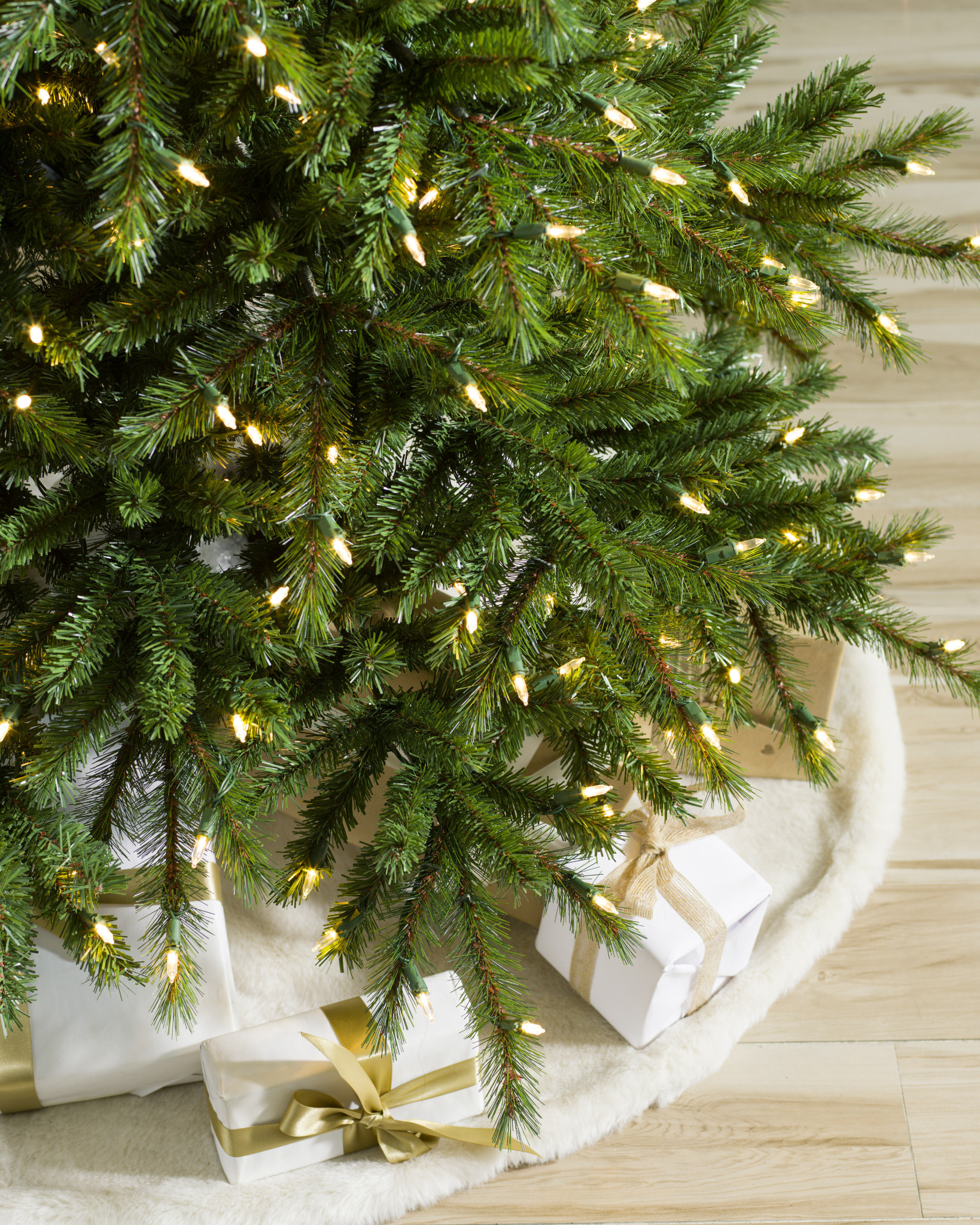 Norwegian Grand Fir Artificial Christmas Tree Balsam Hill